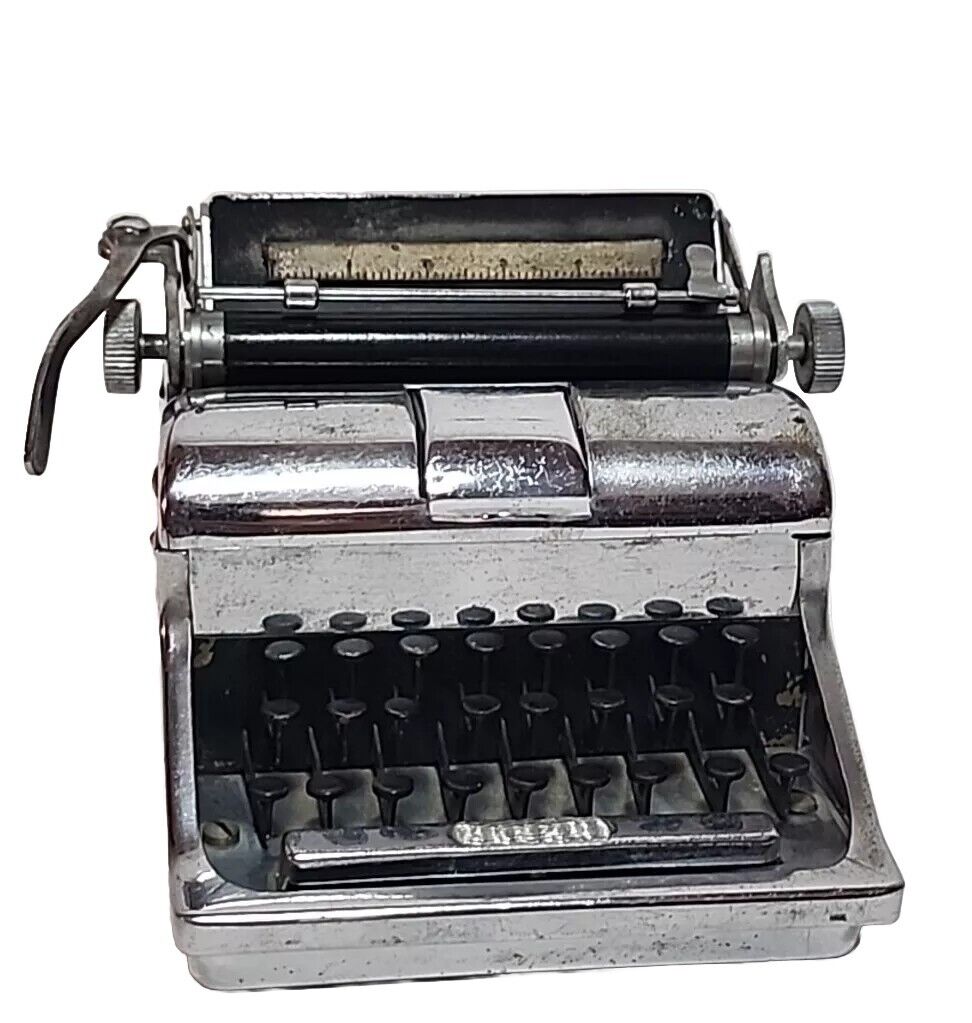 Vintage Chrome & Black Typewriter Lighter 3\