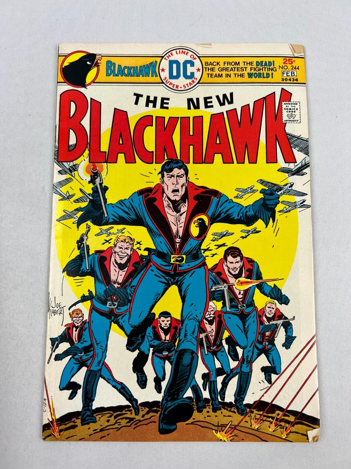 The New Blackhawk #244 - DC Comics - 1976 - Feb - Excellent Condition - Rare