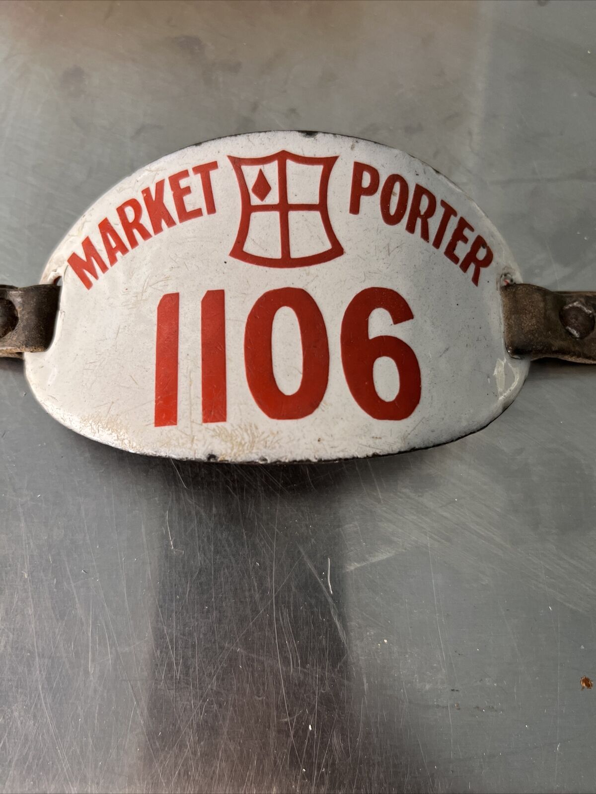 1930s England MARKET PORTER Porcelain License Plate Tag 1106