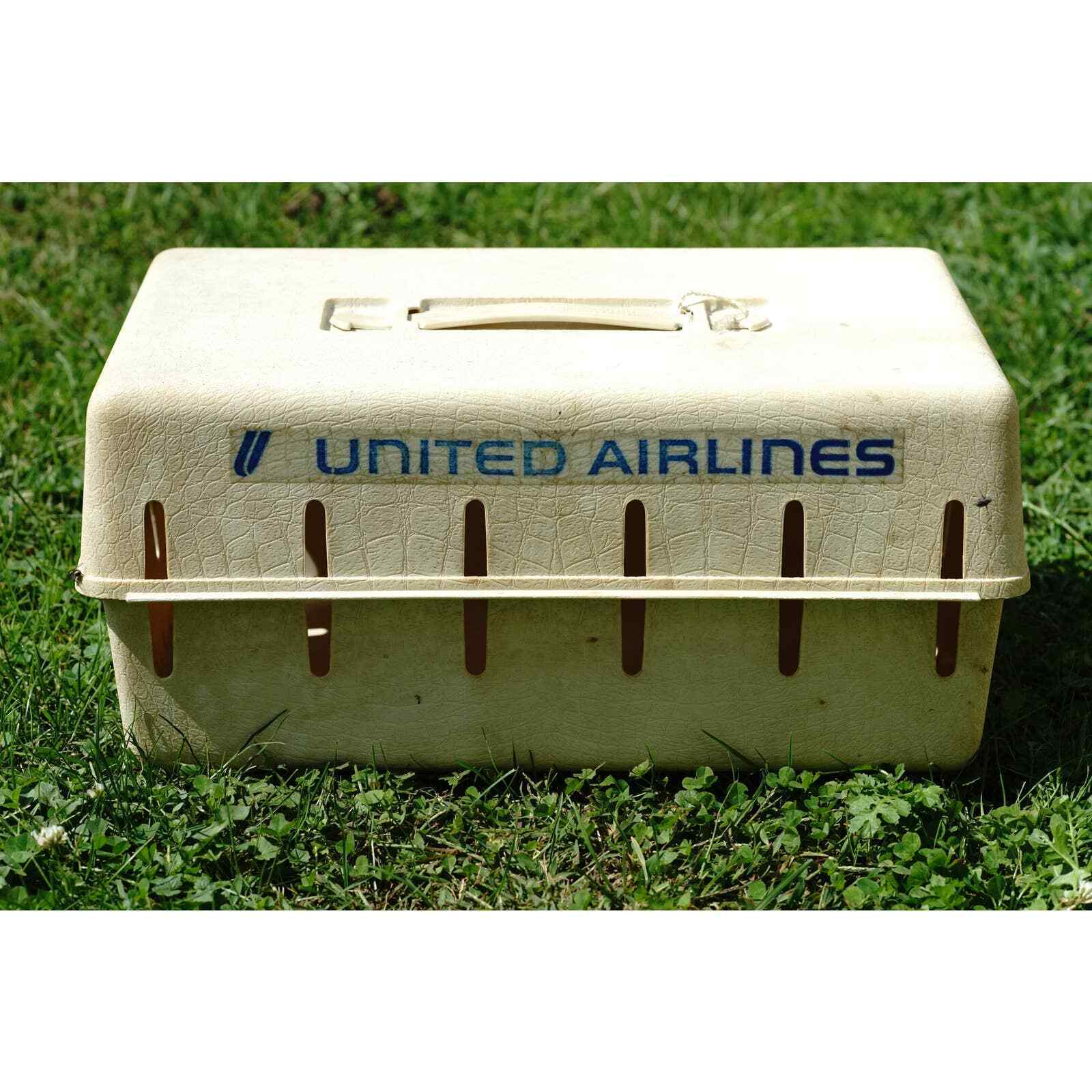 United Airlines Pet Carrier Vintage UA Pet Airplane Carry Cage Kennel Aviation