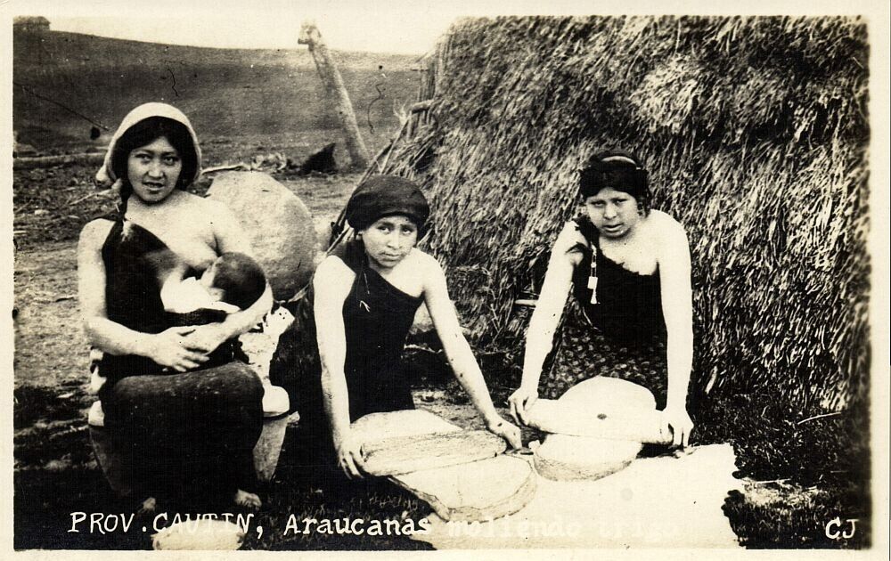 chile, Cautín, Mapuche Women grinding Grain, Nursing (1920s) RPPC Postcard