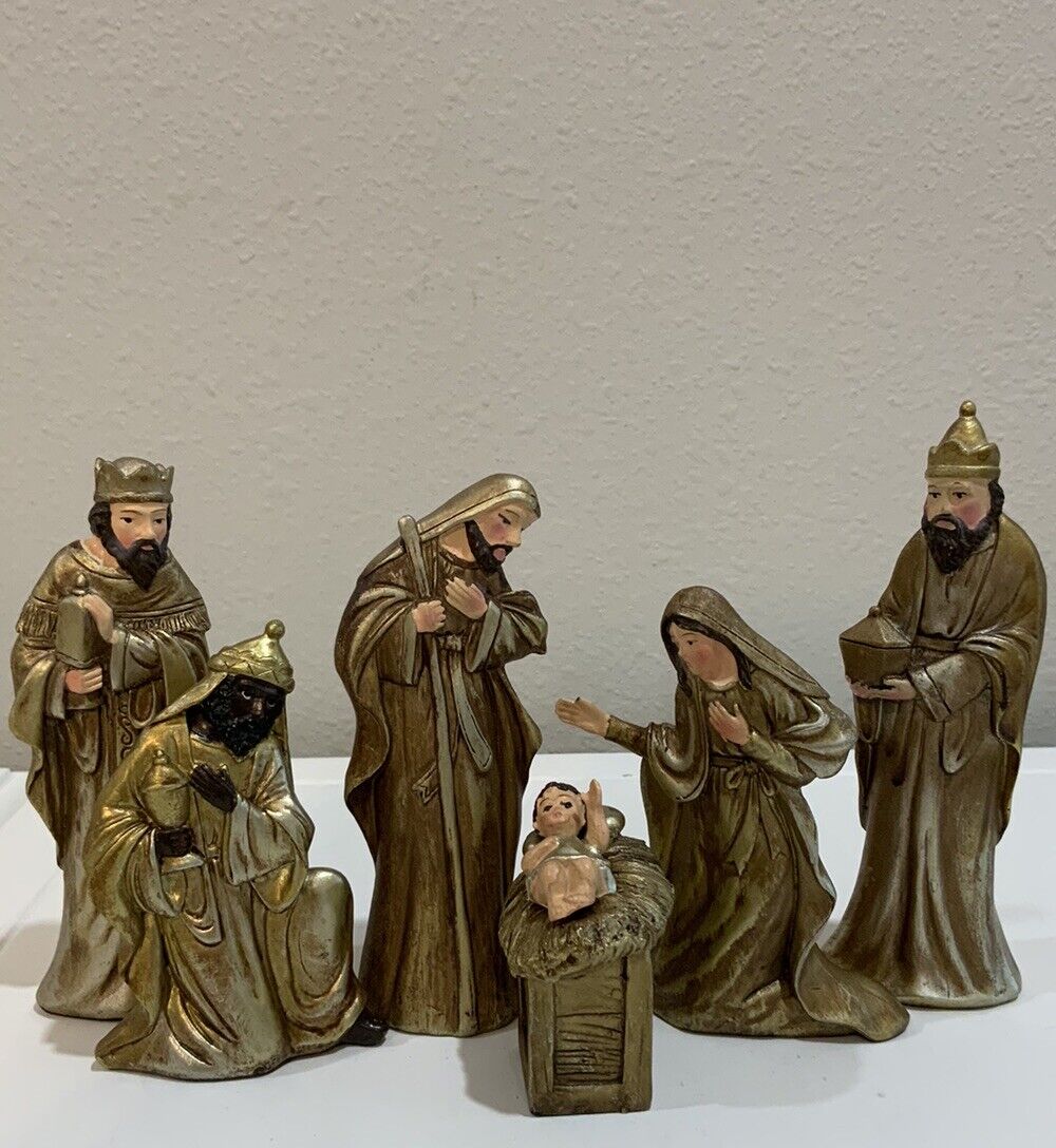 Vtg 7 Piece Gold Distressed Nativity Set Mary Joseph Baby Jesus Wisemen 5 1/2” H