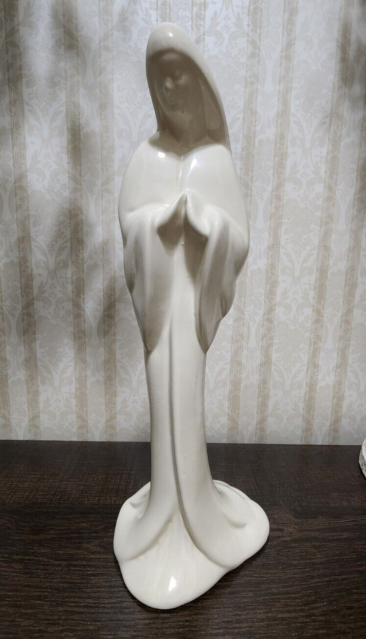 Vtg Haeger USA Pottery Madonna Virgin Mary Figurine #272 White Minimalism 11”