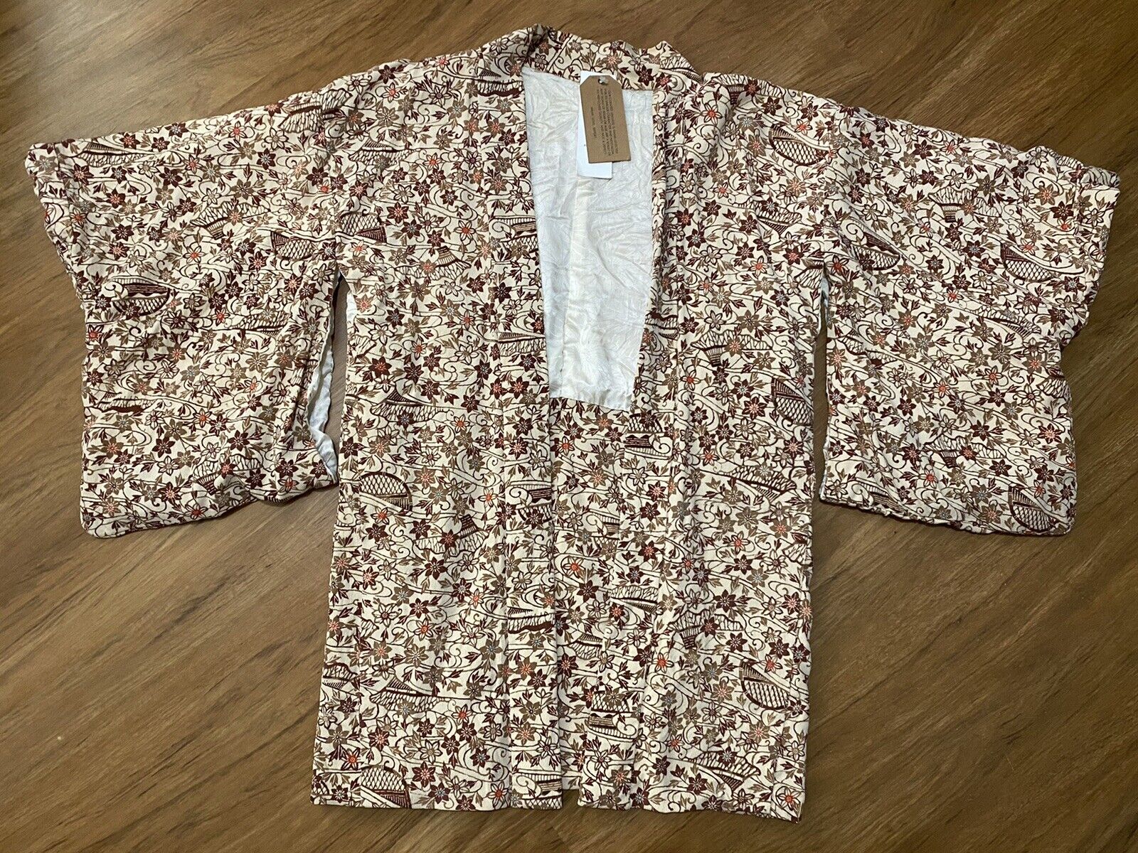 E&J Vintage Silk Kimono 👘 Floral Lining, Robe size S-M Elizabeth & James