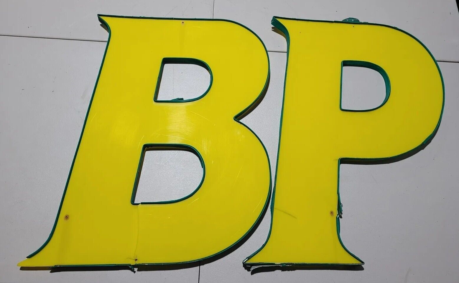 Vintage GULF BP SERVICE STATION PLASTIC LETTERS SIGN GAS OIL (32\