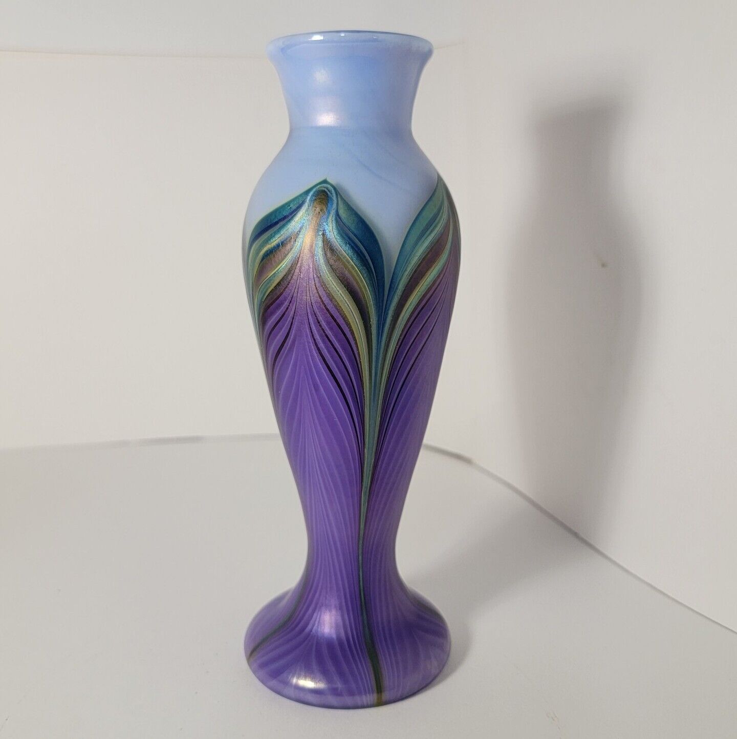 Zellique Studio Art Glass Vase Pulled Feather Stunning Purple 6 3/4 Inches Tall