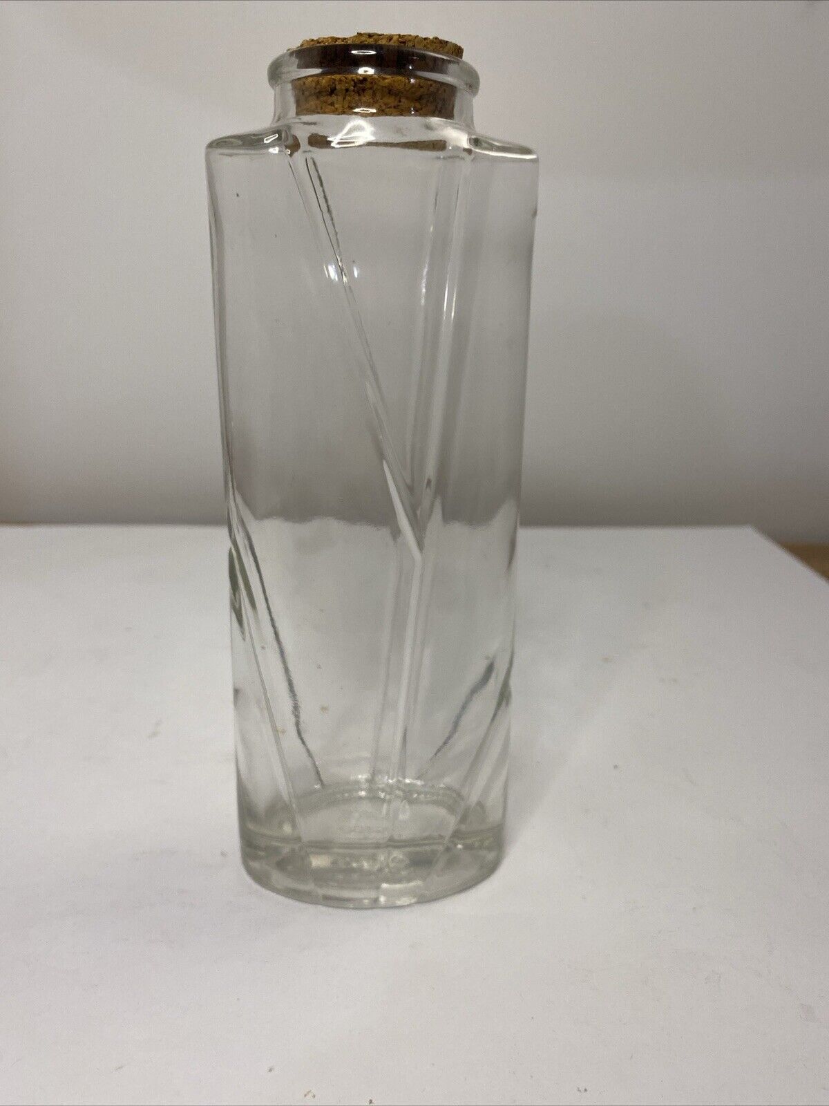 Vintage Ann\'s House of Nuts Clear Glass Canister Bottle Jar W/ Cork Lid 9.5”Tall