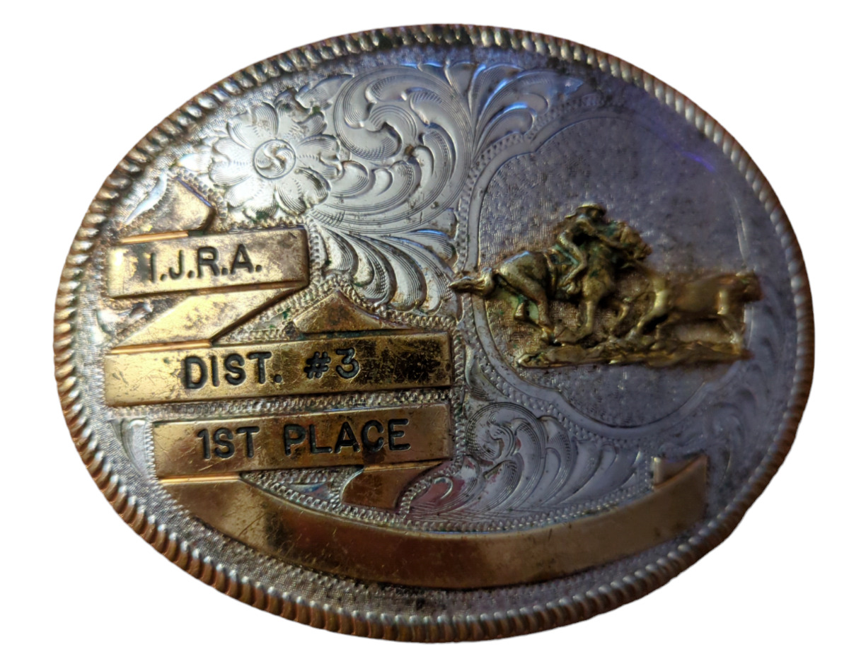 VTG IJRA 1ST PLACE IOWA JUNIOR RODEO ROPING CHAMPIONS TROPHY BELT BUCKLE-COWBOY