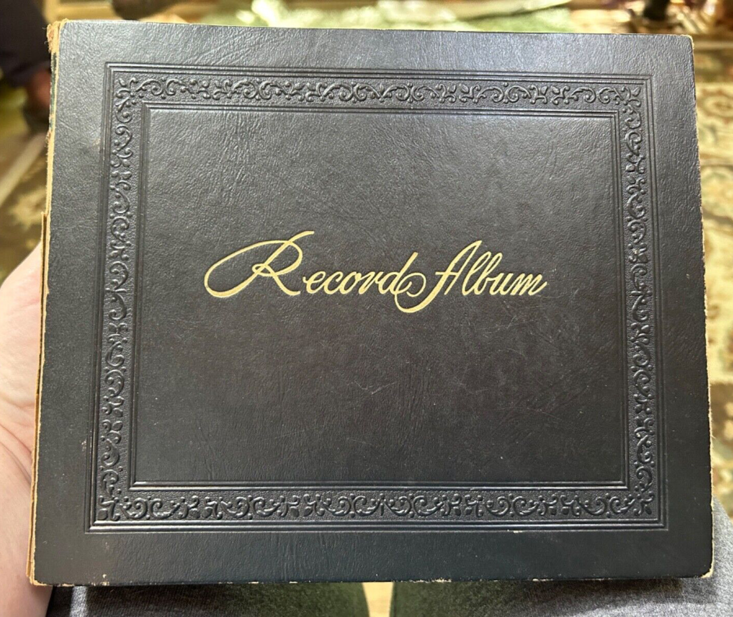 Decca Record Album with 16 - 45s, Sammy Savis Jr., Frank Sinatra, Dean Martin +