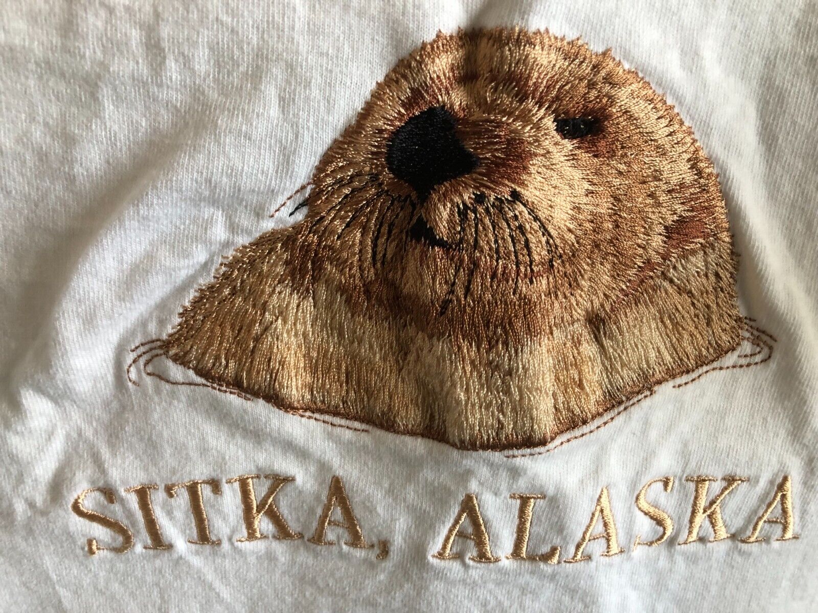 Sea Otter Embroidered T-shirt, Sitka Alaska Women\'s Size Medium- White-Adorable
