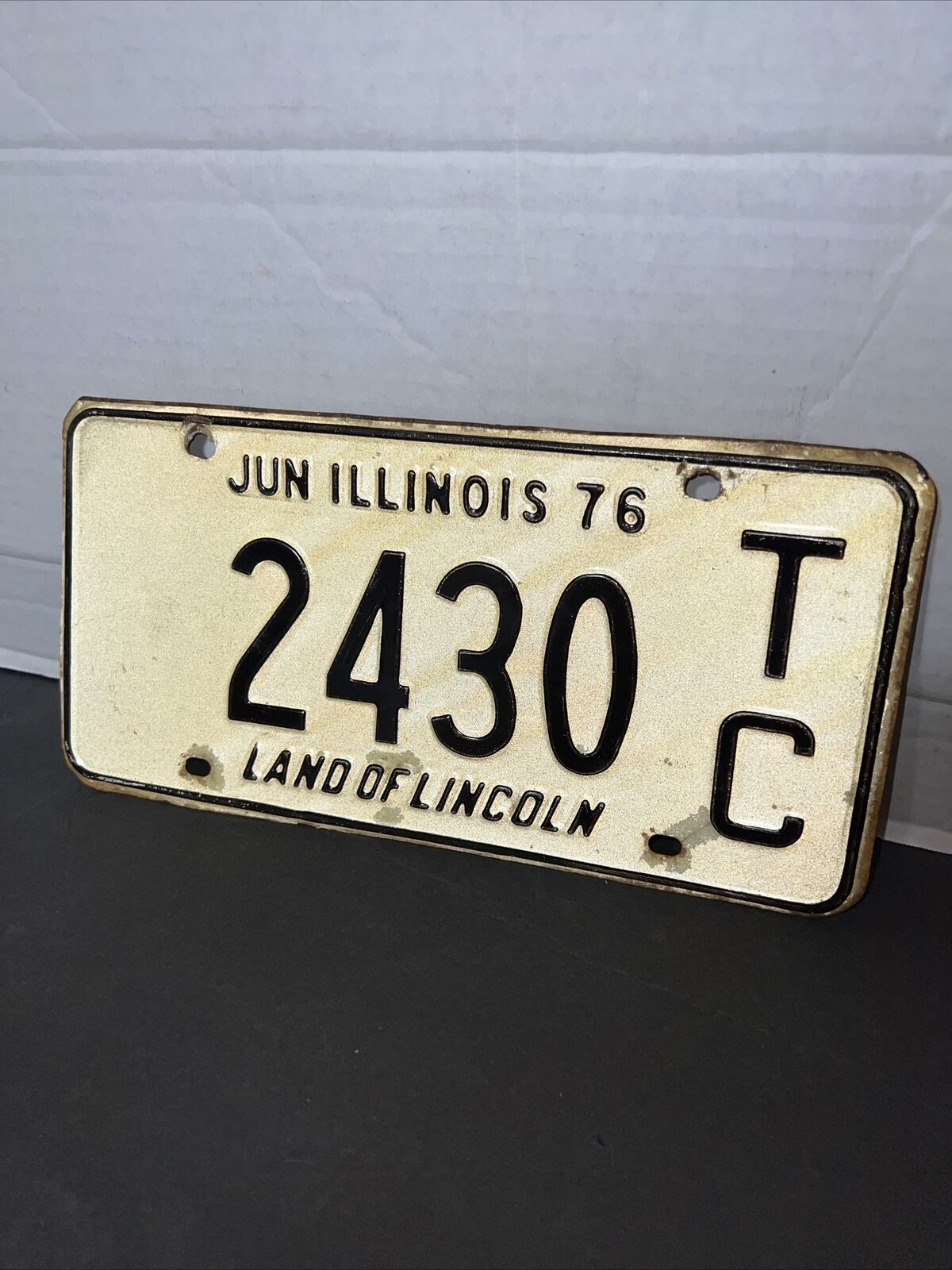 Vintage Illinois 1976 June License Plate 2430 TC Land Of Lincoln