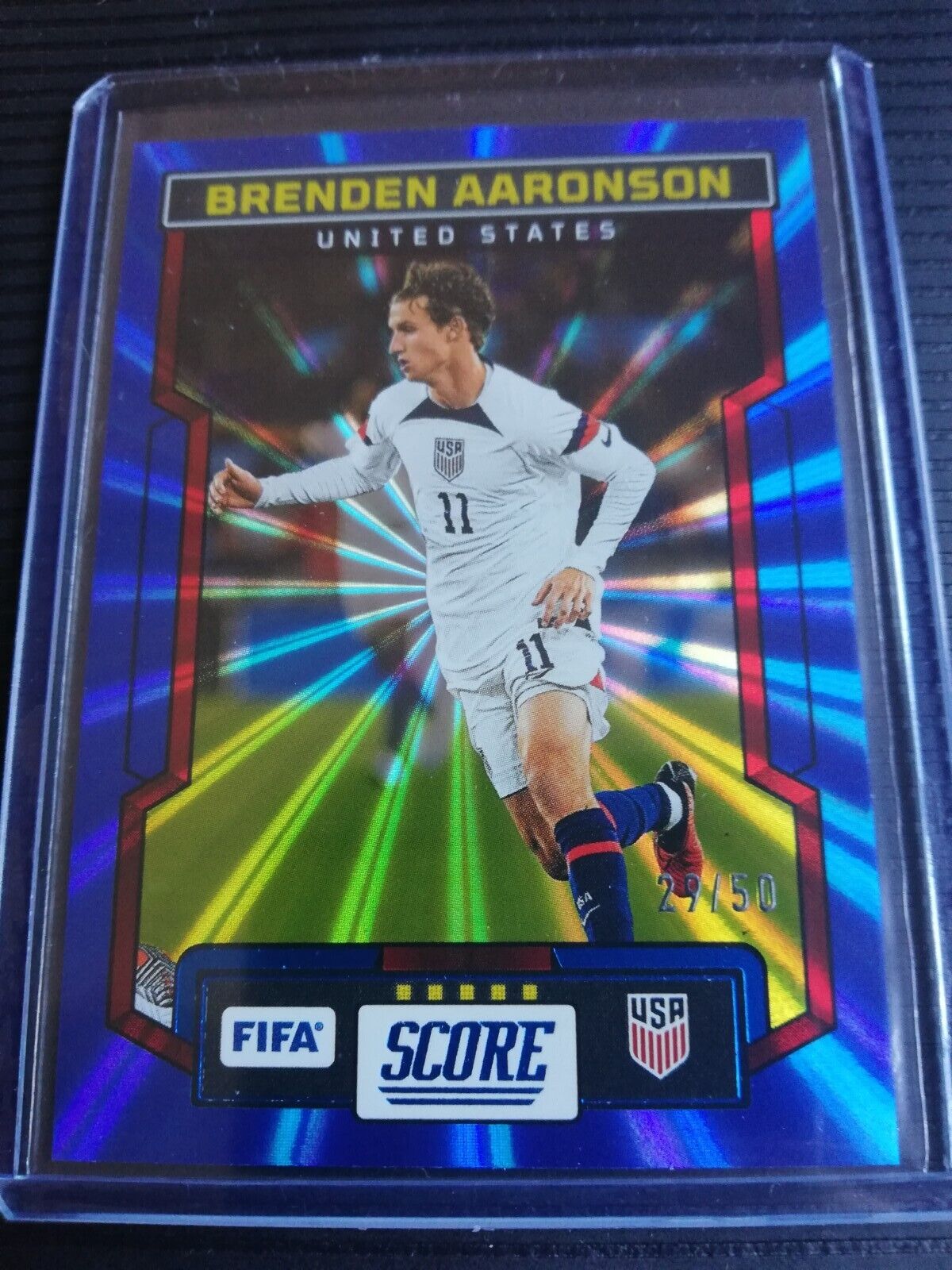 2023-24 FIFA Aaronson 29/50 Blue Laser United States 2024 Score Sandwiches