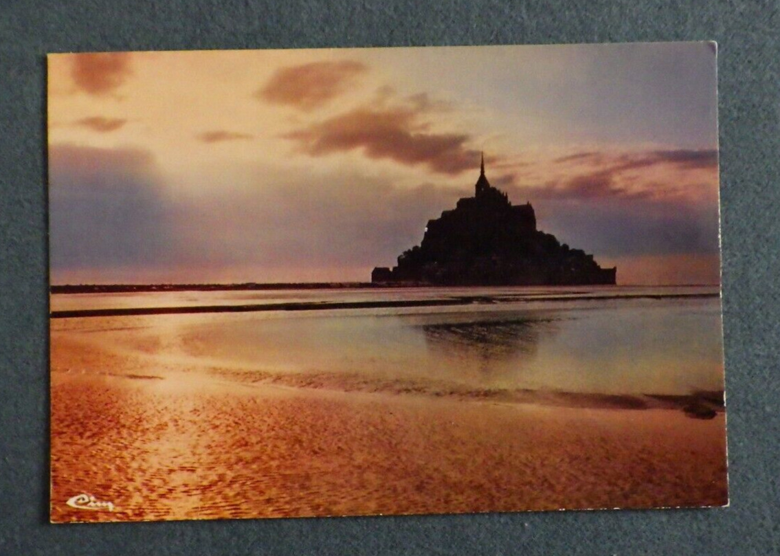Vintage Postcard Le Mon-Saint-Michel France