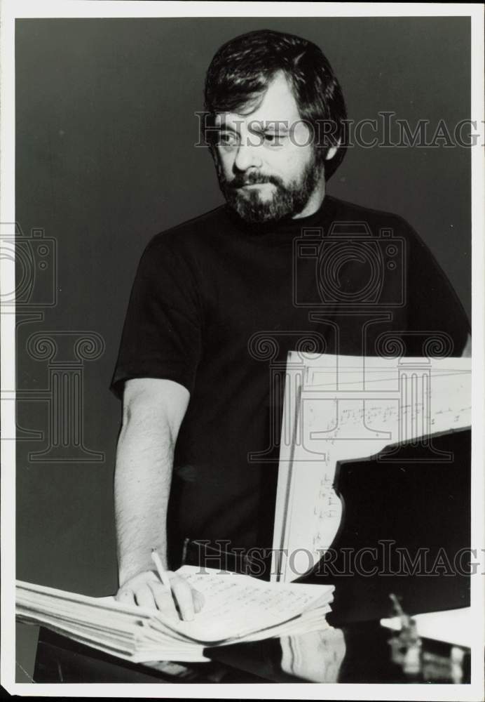 1976 Press Photo Broadway Nonconformist, composer-lyricist Stephen Sondheim.