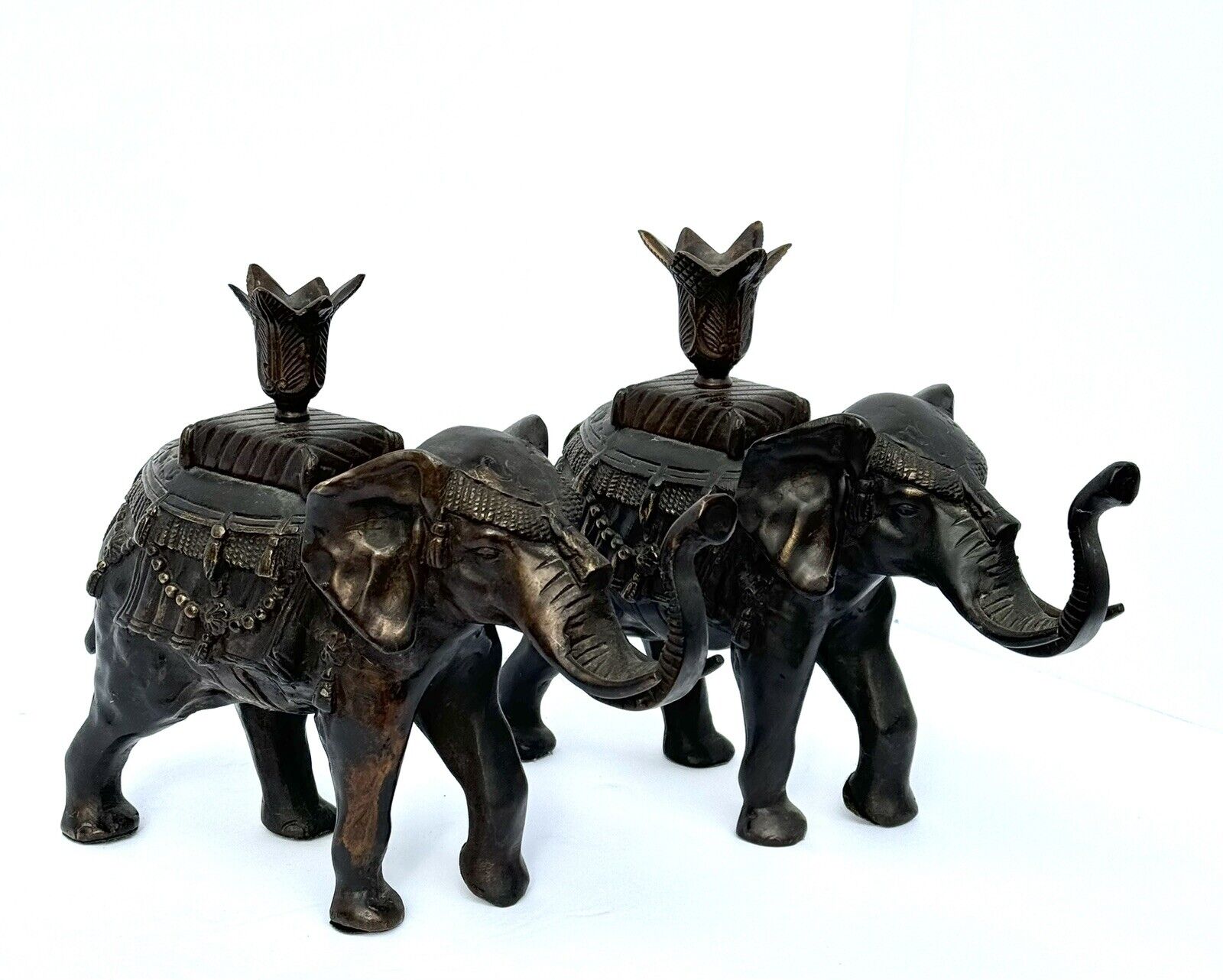 Vintage Detailed Cast Bronze Elephant Candle Stick Holder Estate Sale Find 8.5\