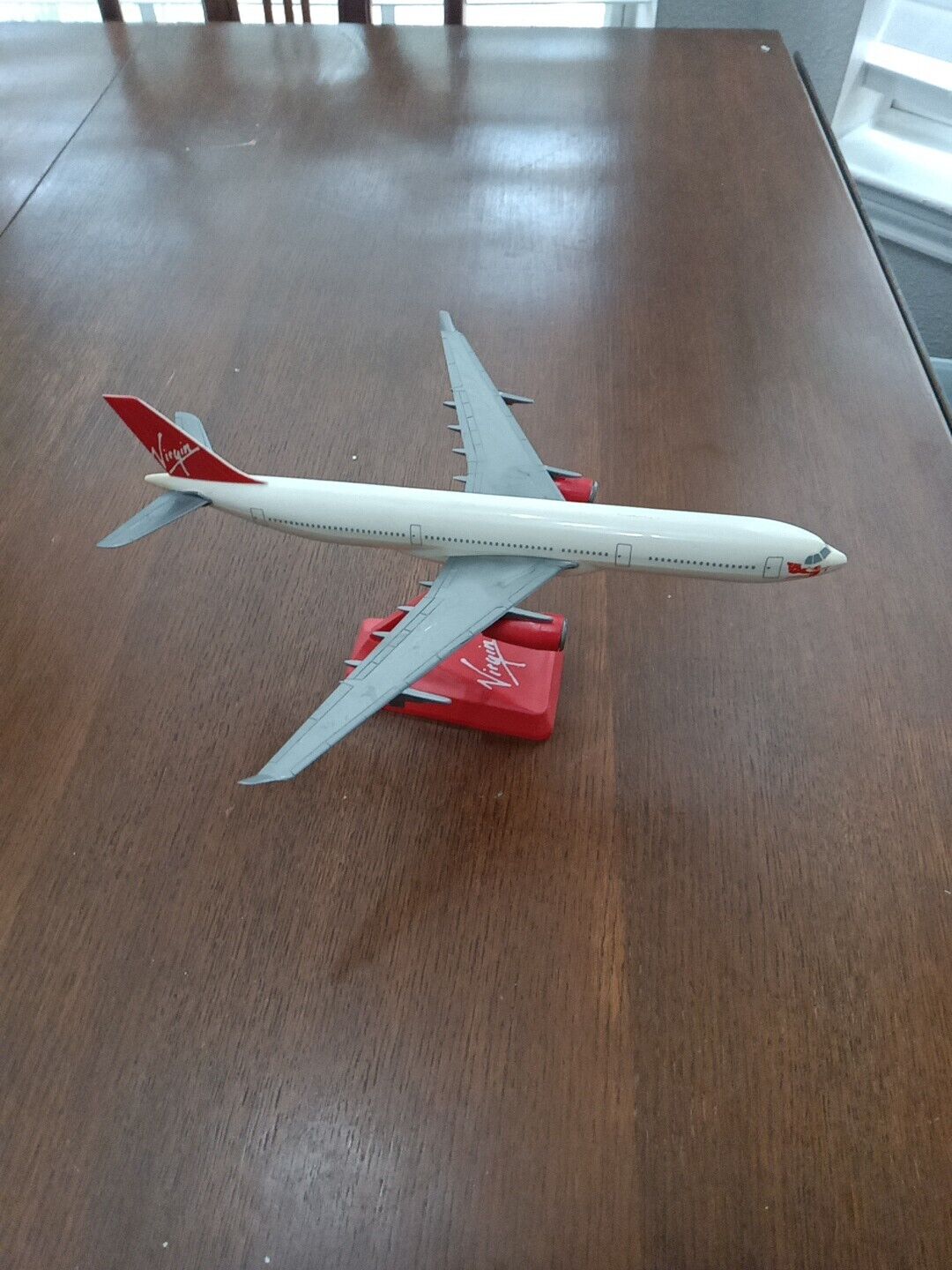 Virgin Atlantic A340-300 Wooster scale 1/200
