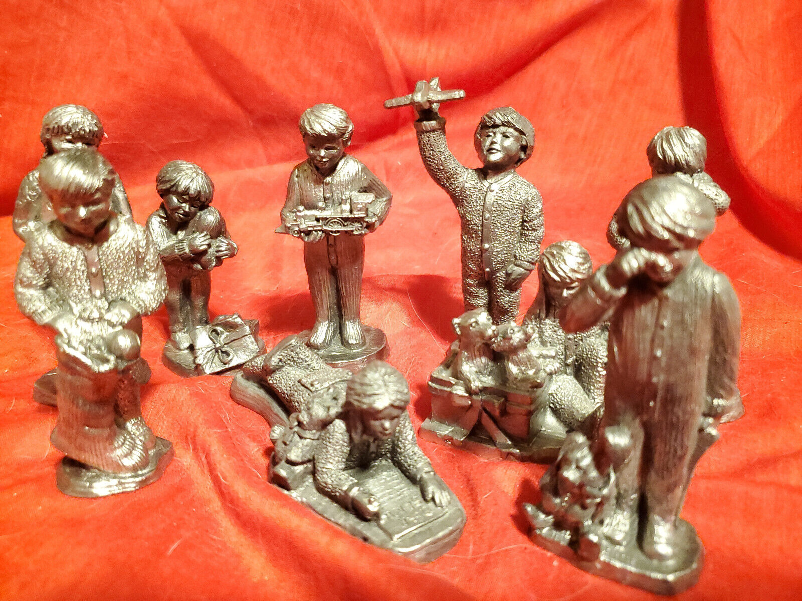 Lot of 9 PEWTER Figurines -Michael Ricker Christmas Gift Of Love Kids ~ Numbered