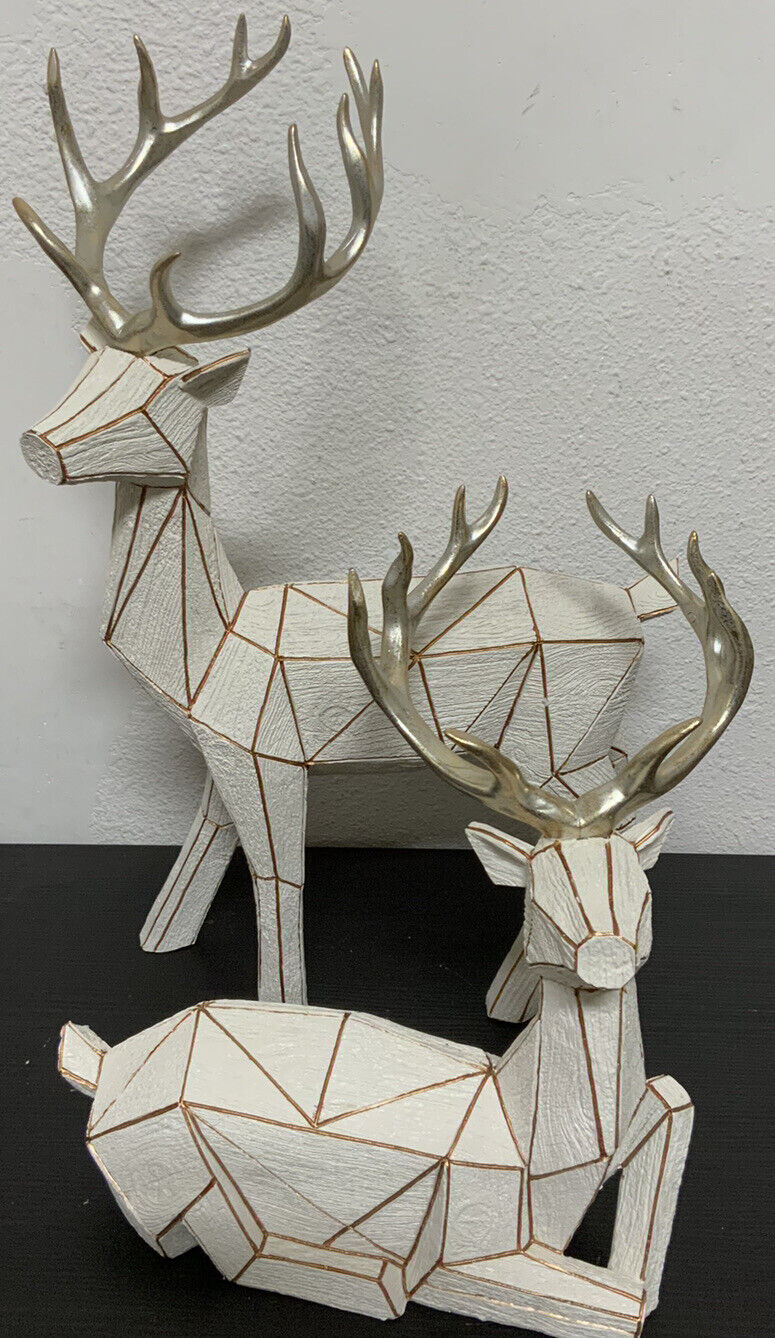 🧷 Set of TWO Decorative Holiday Geometric Deer. 20 inch.  Cream/Gold 🆕 Read👇