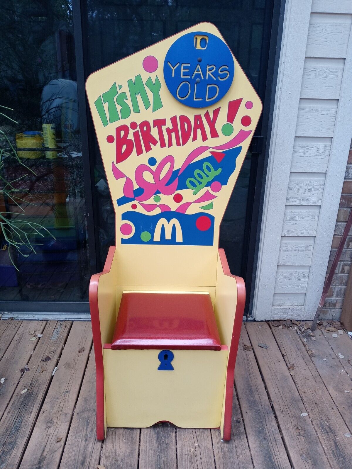 Vintage McDonald\'s Happy Birthday Chair McDonald restaurant 1990s 