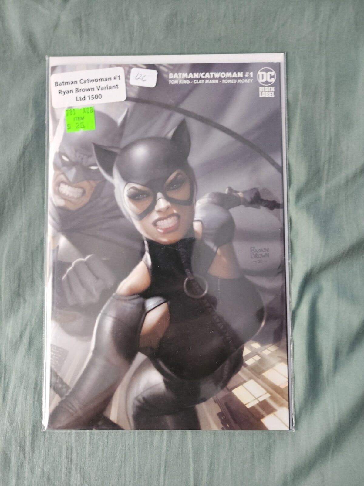 Batman Catwoman #1 Ryan Brown Minimal Trade Variant Ltd. 1500