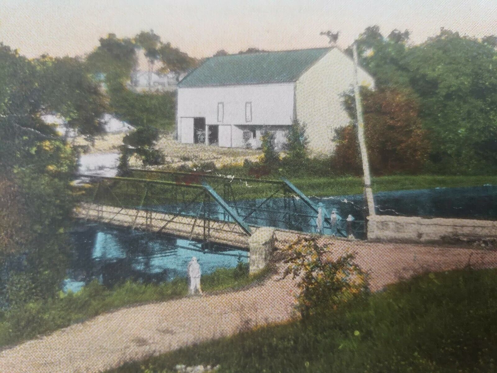 C 1943 Iron Bridge Across Quittapahilla Creek Annville PA White Border Postcard