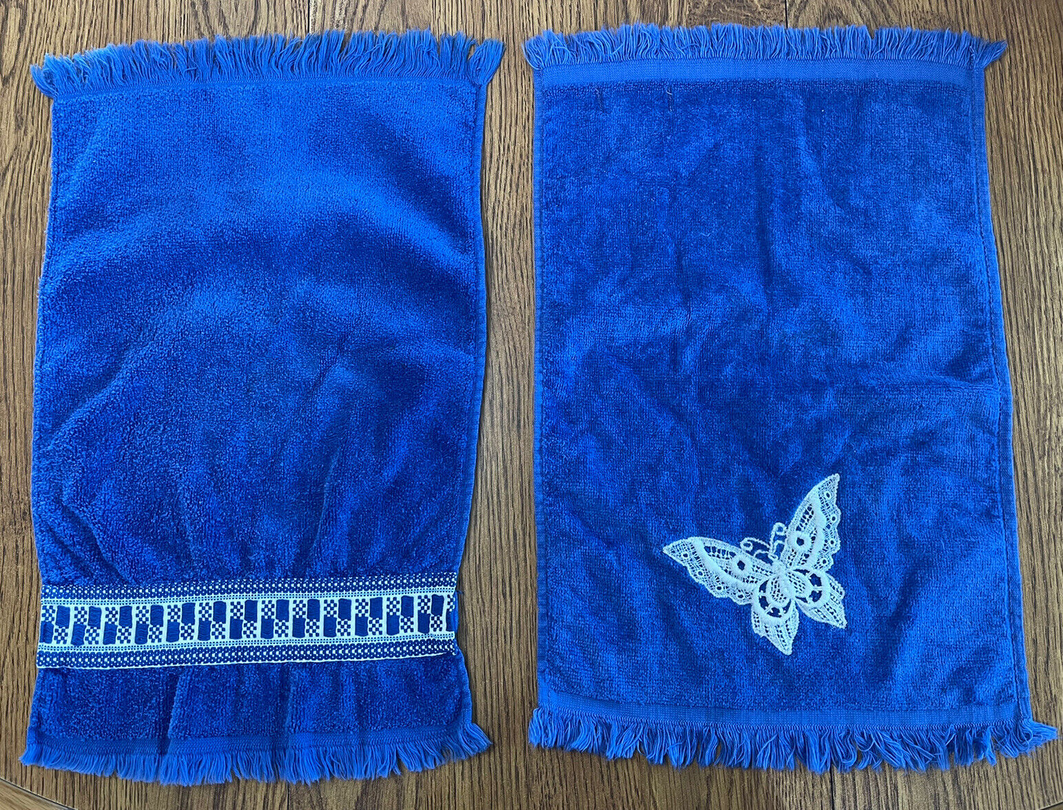 2 VTG Royal Blue Fingertip Hand Towels Martex & Fieldcrest Fringe Butterfly