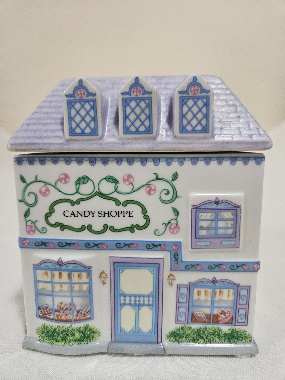Lenox Spice Village Candy Shoppe Canister Container W/ Lid And Seal Mint