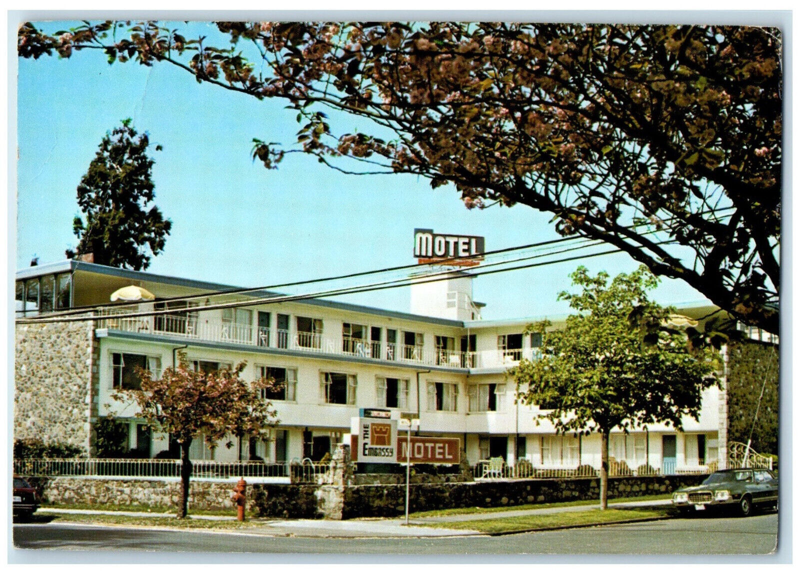c1960's The Embassy Motel Victoria British Columbia Canada Vintage Postcard