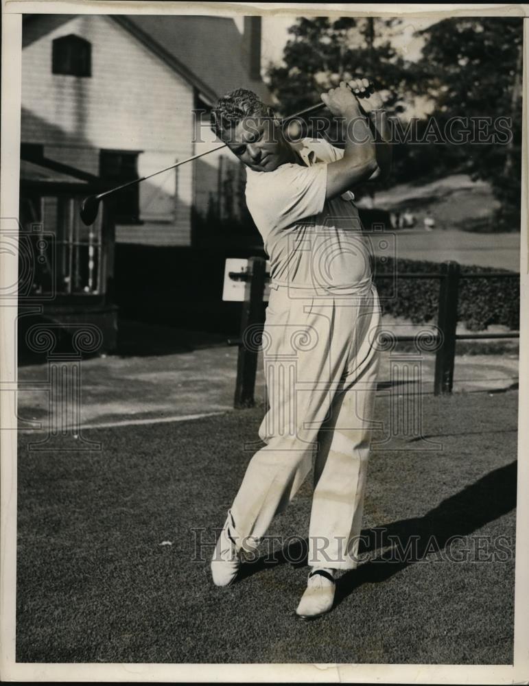 1935 Press Photo Mitchell May Jr runner up at golf tournament - net24841