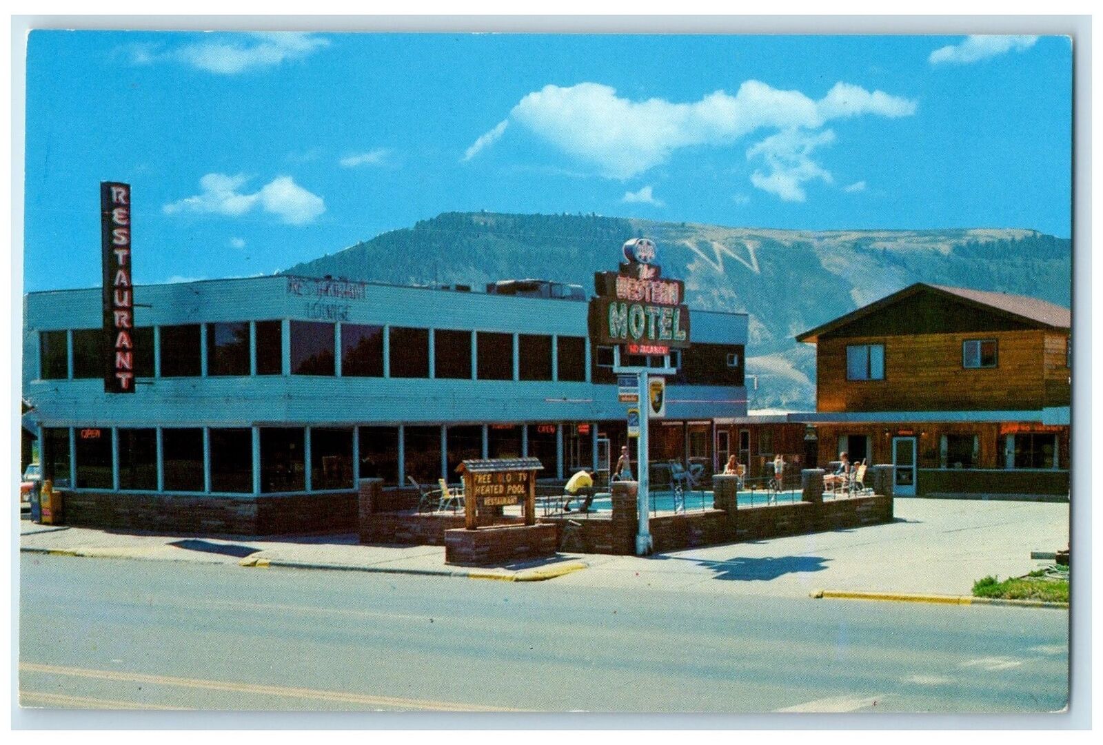 c1950\'s Western Motel & Restaurant Entrance East Gunnison Colorado CO Postcard