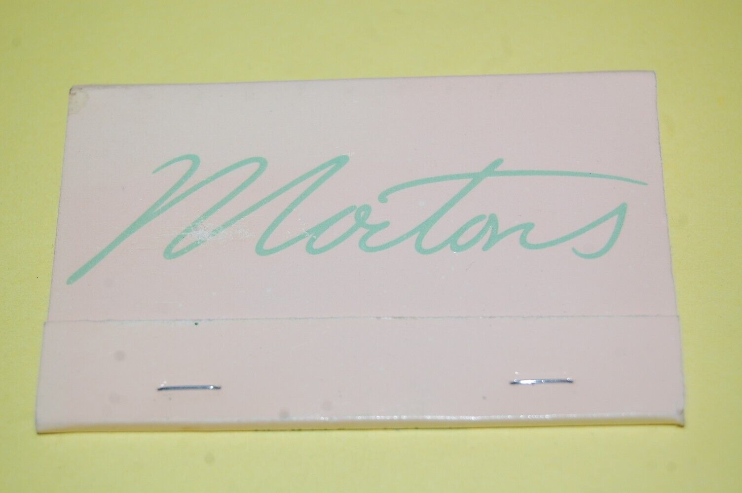 Morton\'s Steak House Restaurant, Los Angeles, CA Vintage Full Unstruck Matchbook