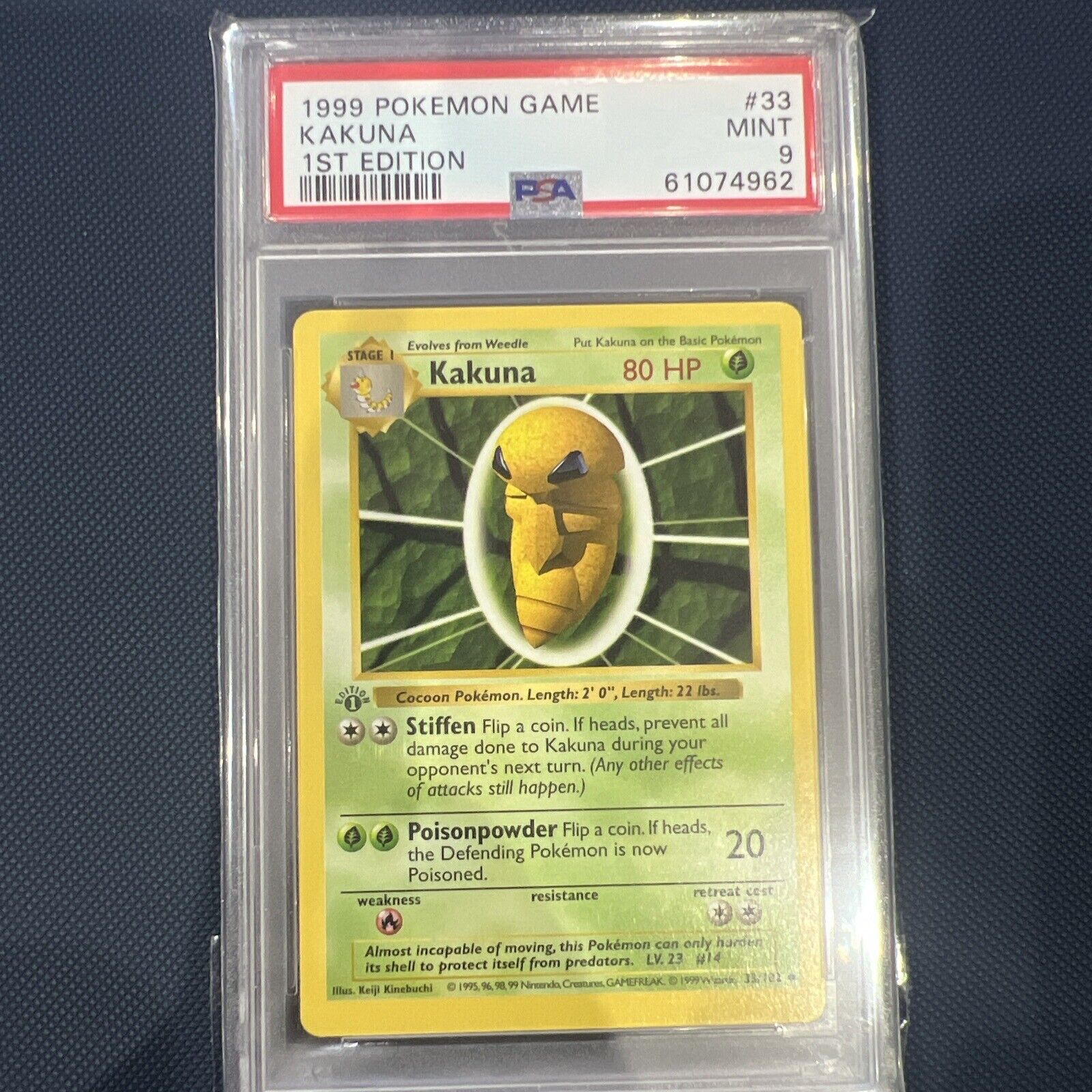 1st Edition Kakuna 33/102 Pokemon Card / Base set 1999 PSA 9 WOTC
