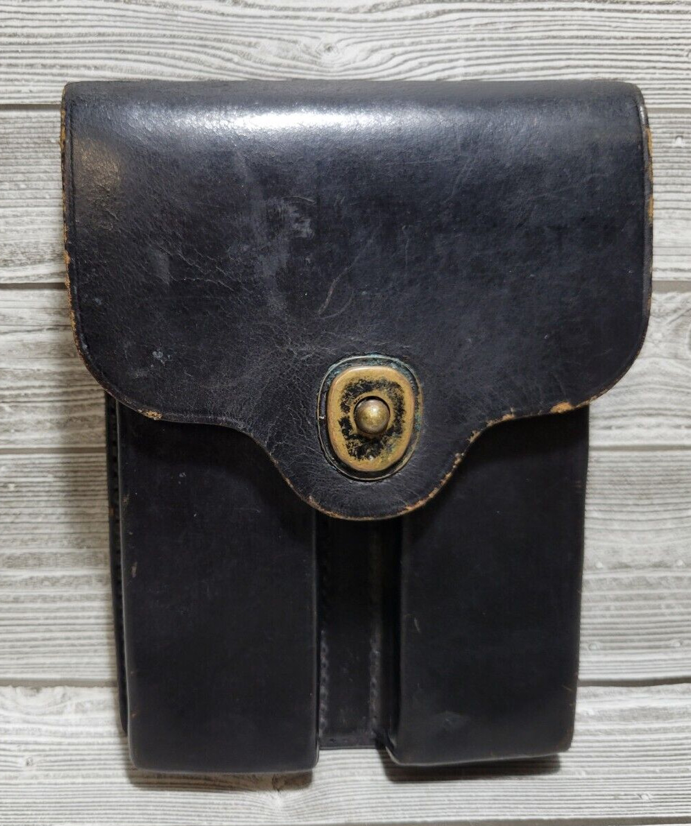 Pre - WWII 1924 US Army .45 Caliber M1911 Leather Magazine Ammo Pouch Q.M.C.