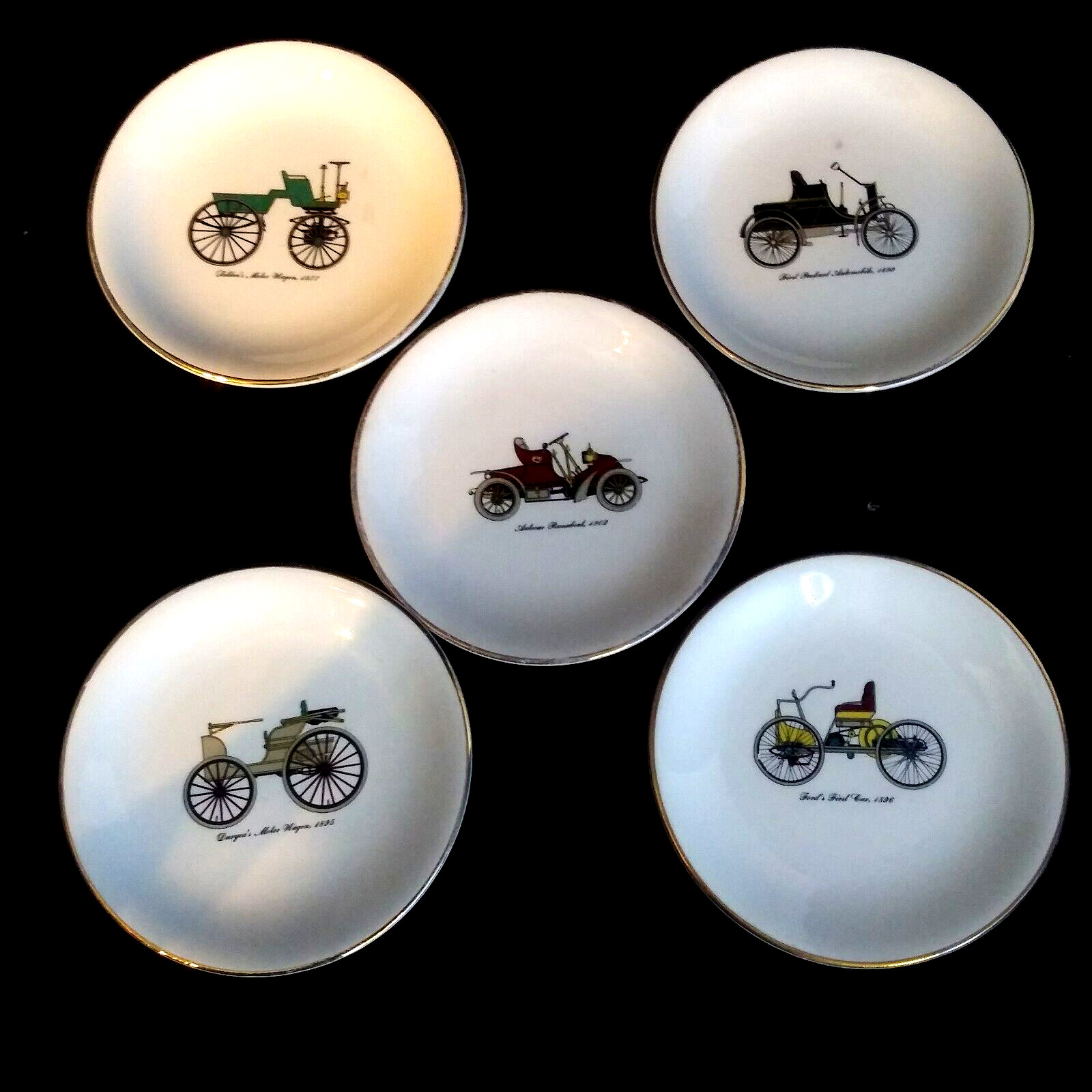 5 Harker Potteries Vintage Small 4.5\