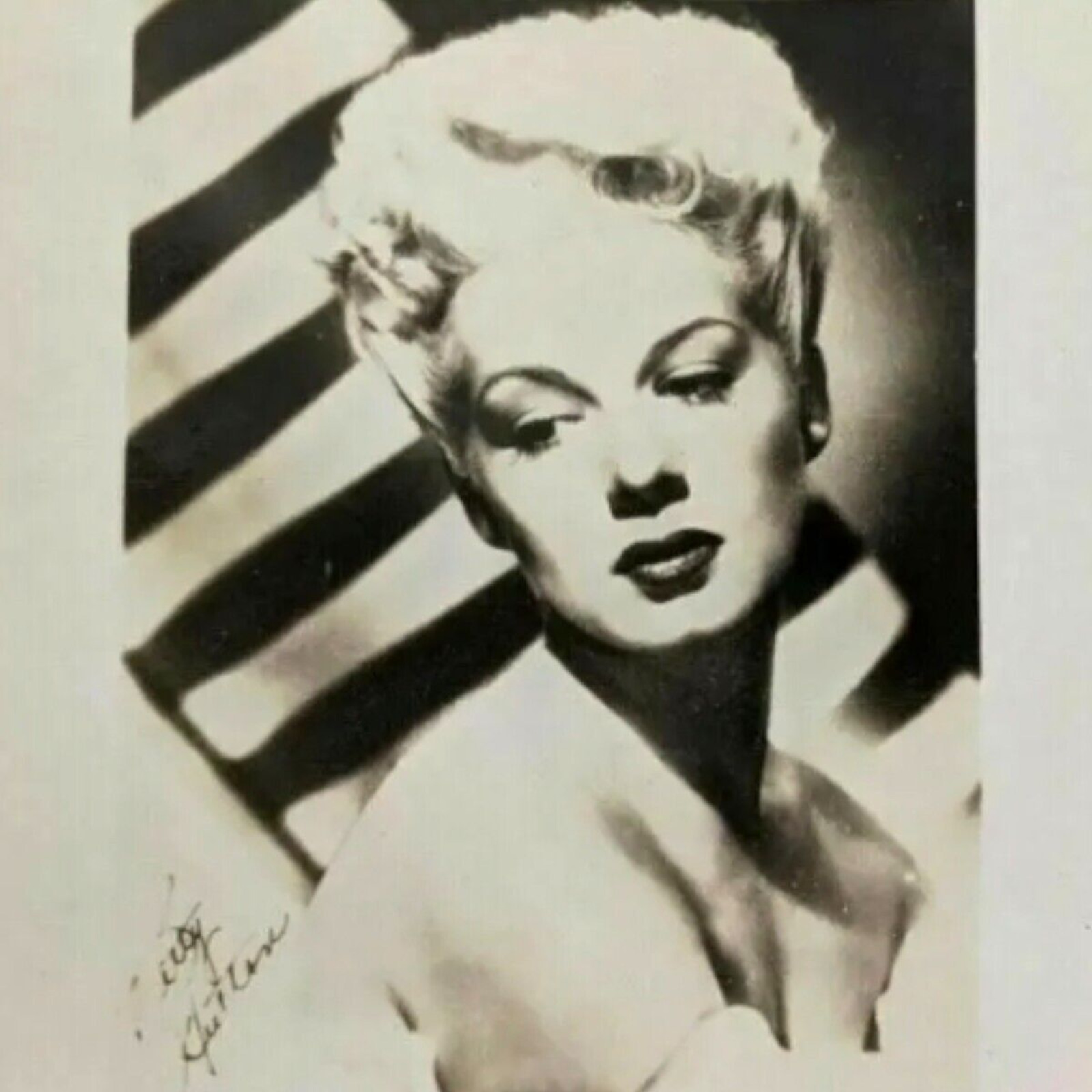 1943 Betty Hutton Glamour Photo Alluring Actress Promo Dancer Dated Signed 4 In