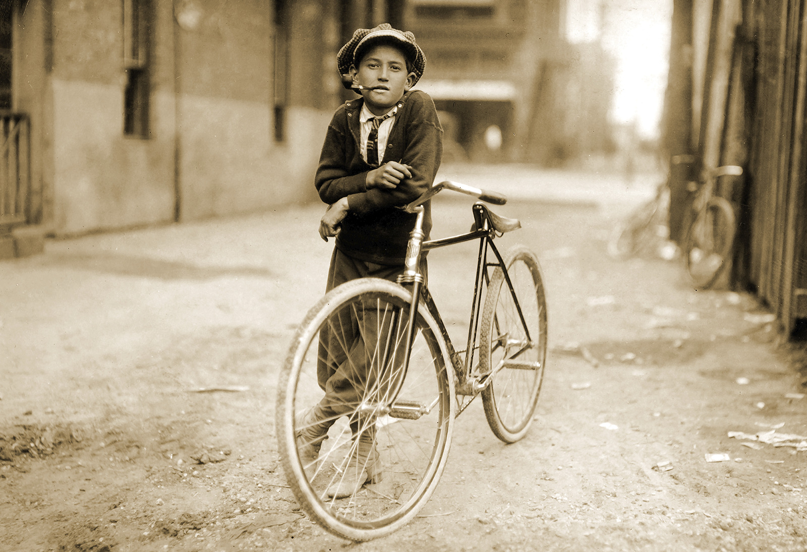 1913 Messenger Boy, Waco, Texas Vintage/ Old Photo 13\