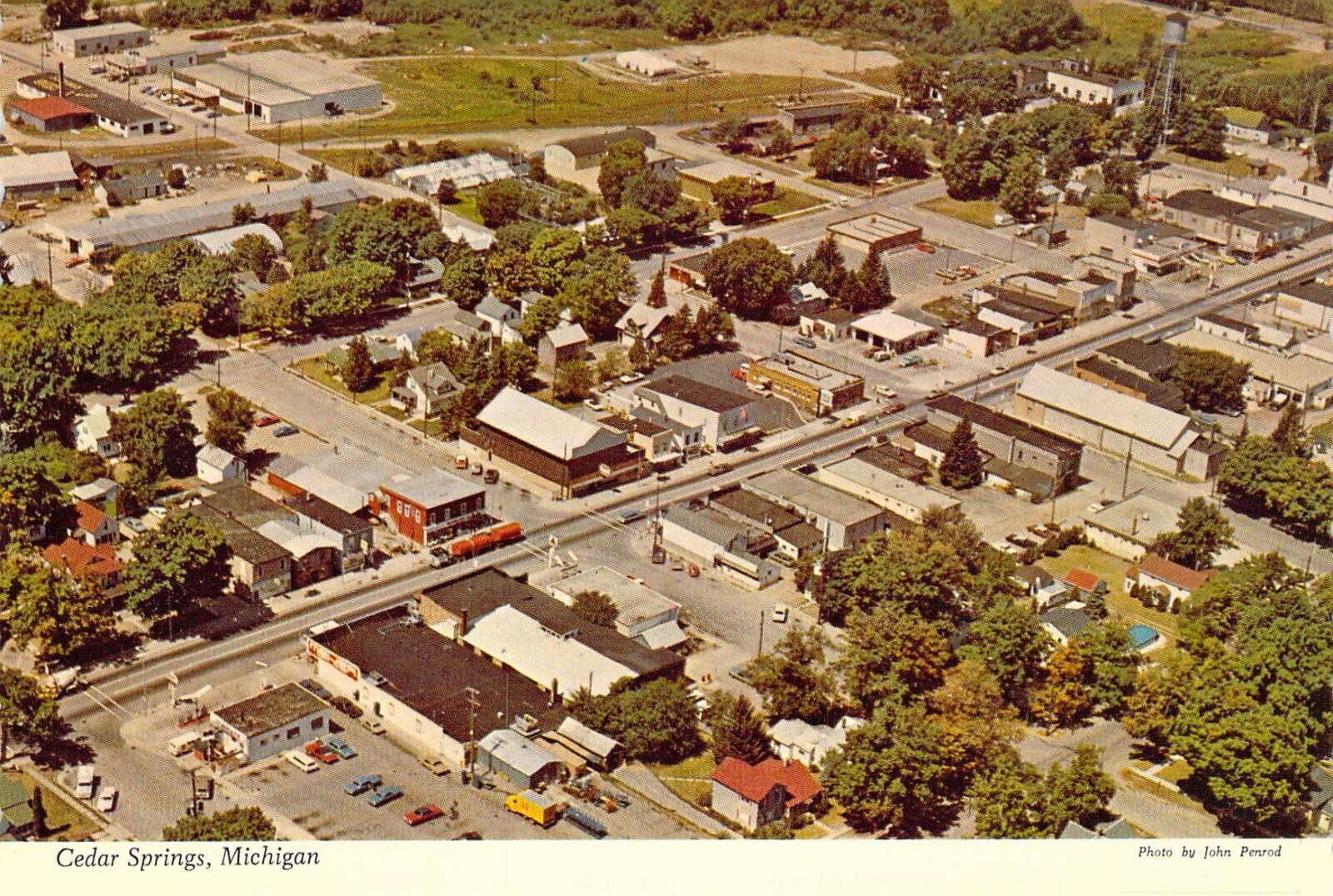 1972 MI Cedar springs Aerial View Main Street MINT 4x6 postcard CT38