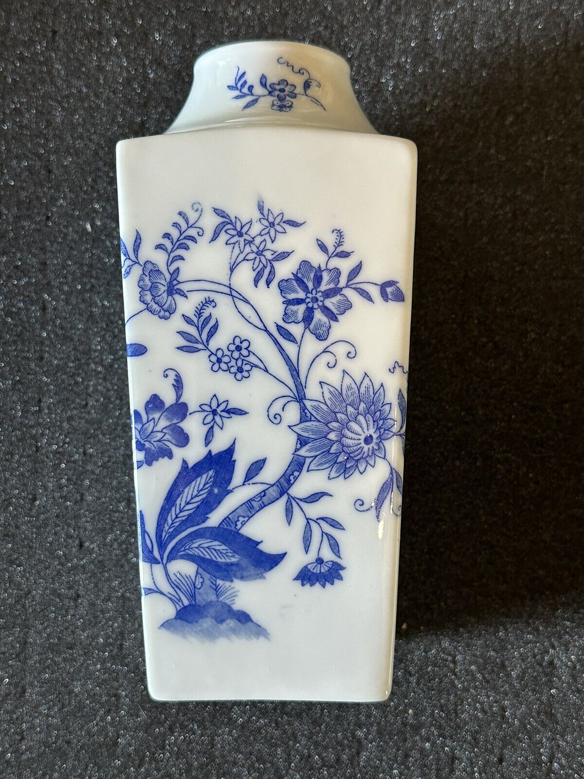 Elizabeth Arden Urn/Vase White with Blue Floral Design -made In Japan.