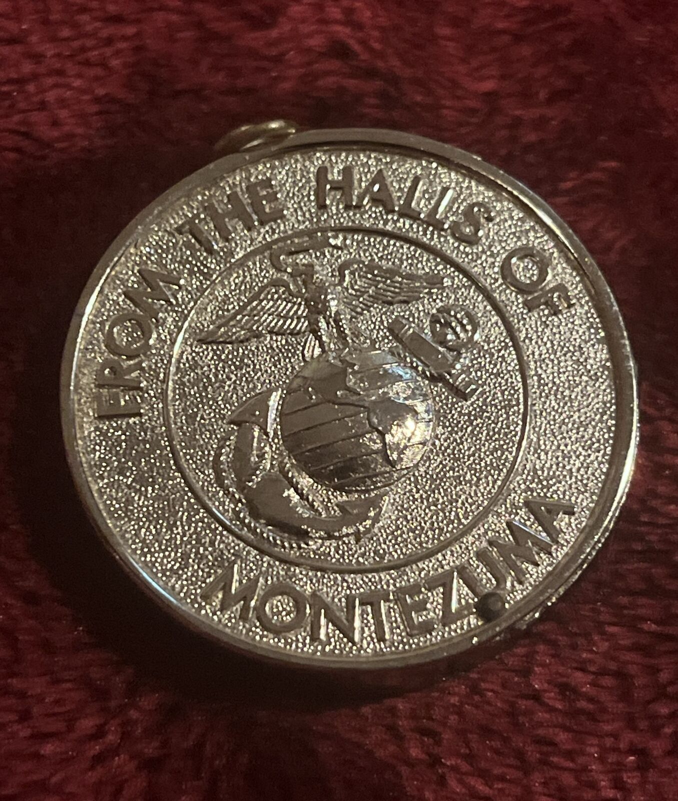 U.S. MARINES CORPS 1775 VINTAGE COIN SHAPED LIGHTER
