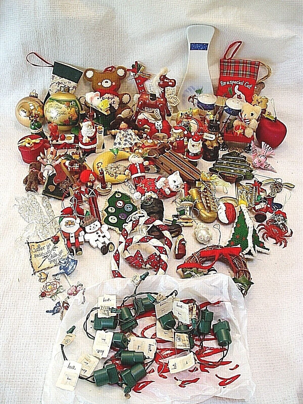 WOW Lot of 78 ASSORTED COUNTRY CHRISTMAS ORNAMENTS Lg & Sm 8, HESS\'S  PLUGS