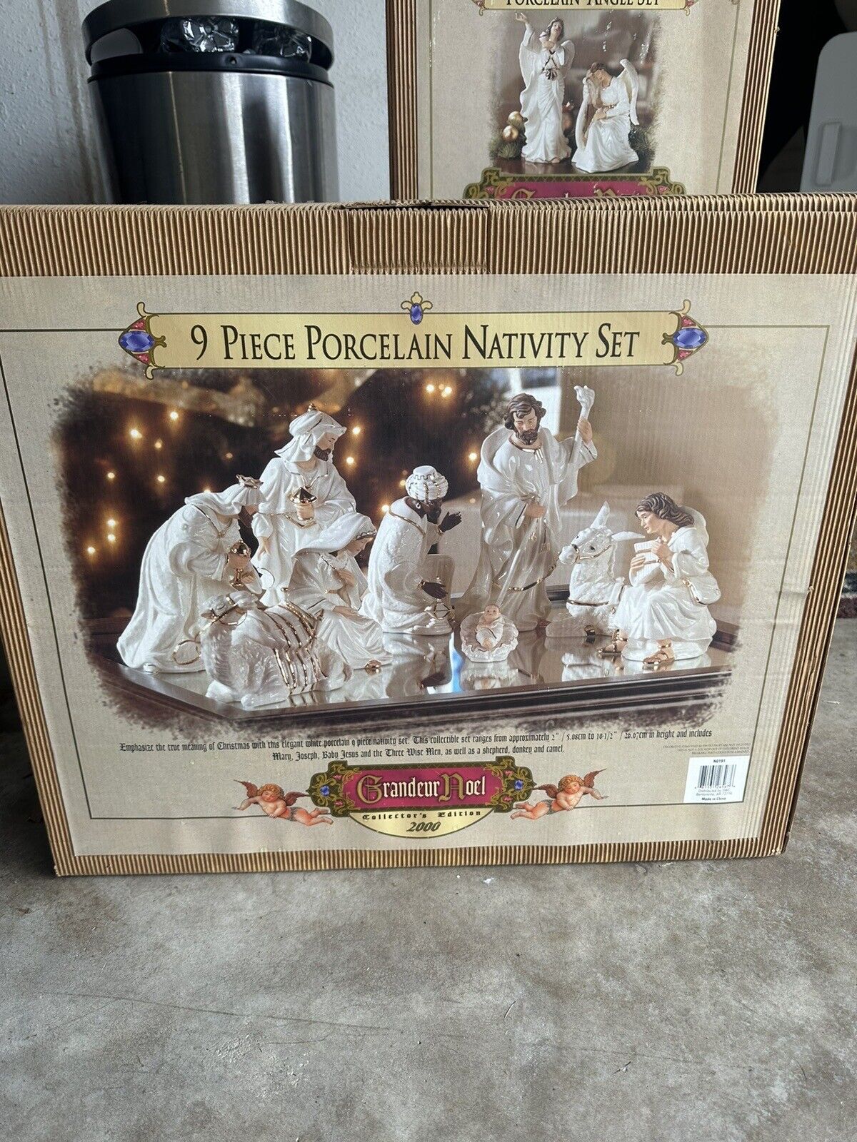 Vtg Grandeur Noel Nativity Collector’s Edition 2000 White Porcelain 9 Piece Set