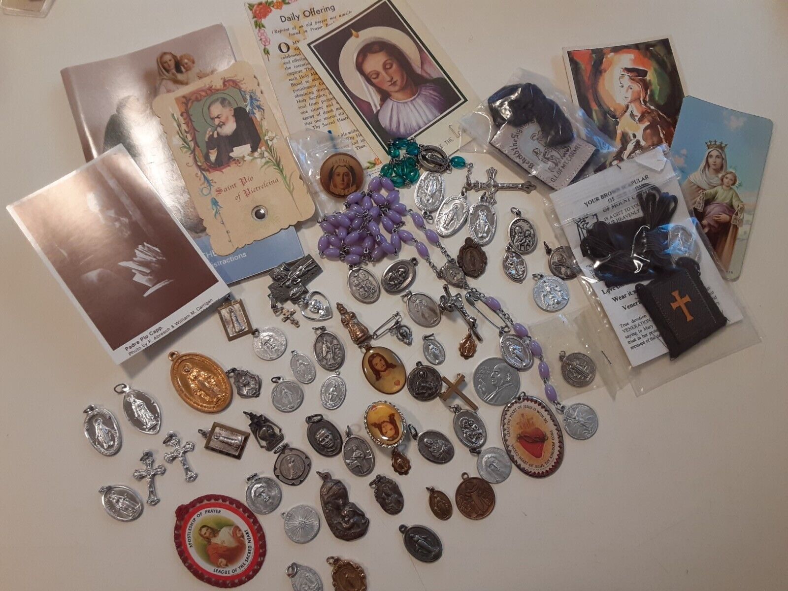 Vintage Catholic Christian Rosaries Religious Medals Lot