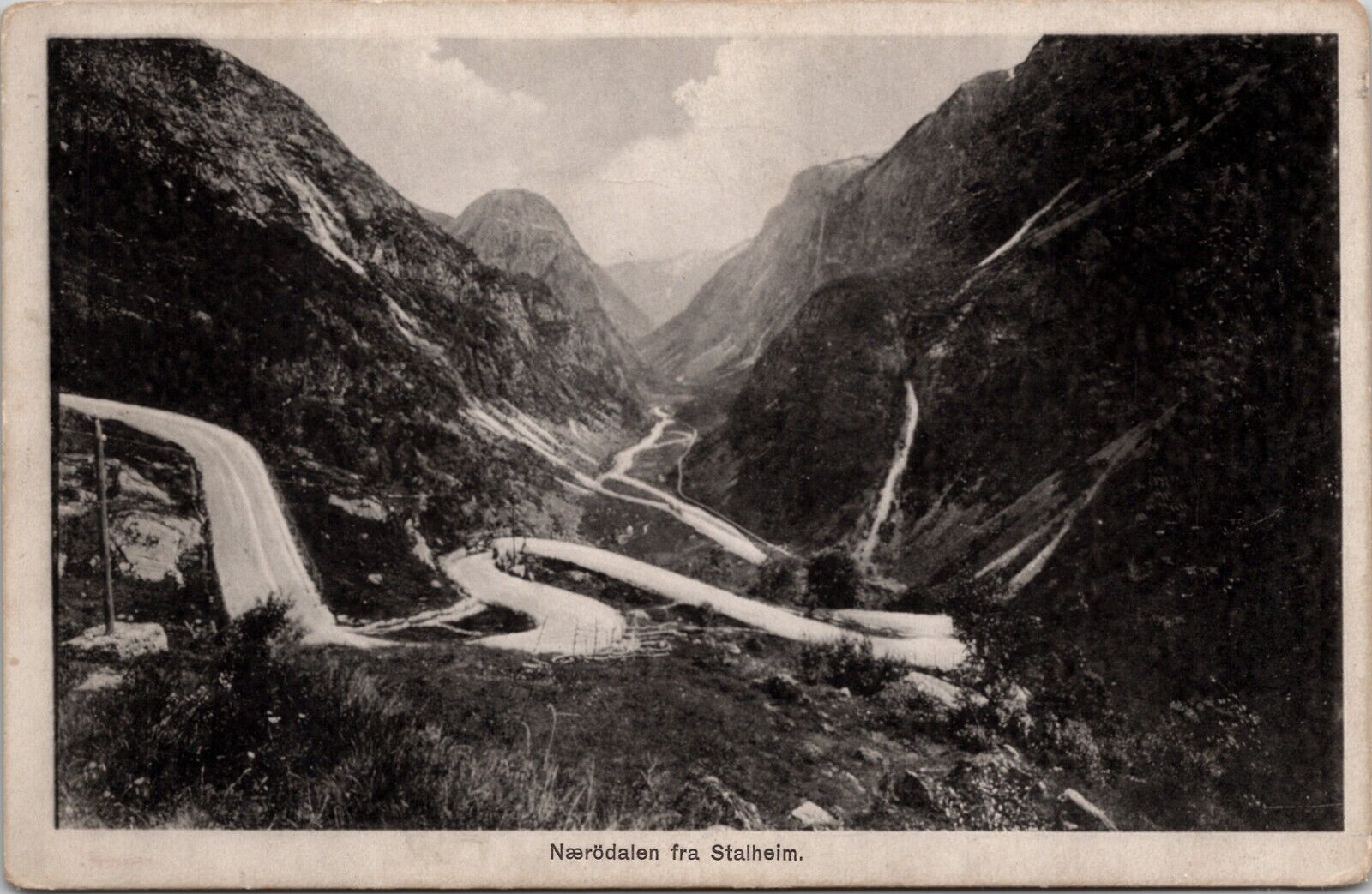 Naerodalen fra Stalheim Norway Vintage Postcard Wps1