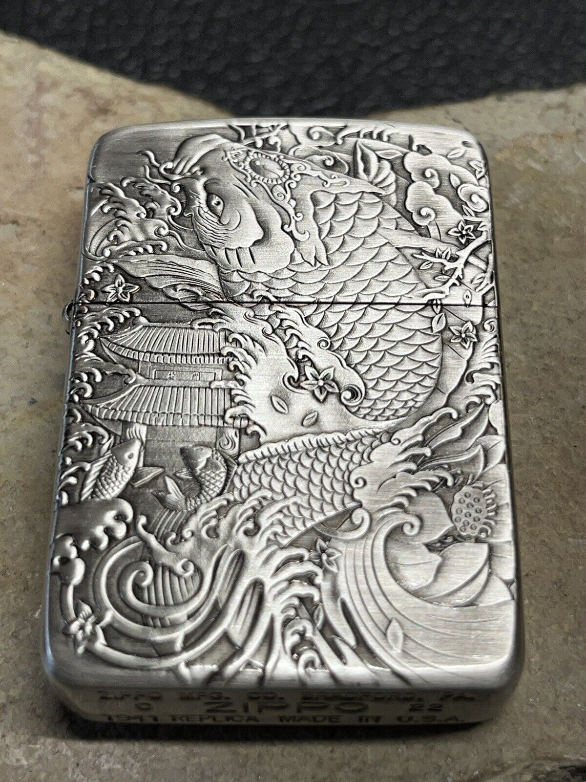 Zippo Lighter 2-side fish And Dragon Lighter New In Box