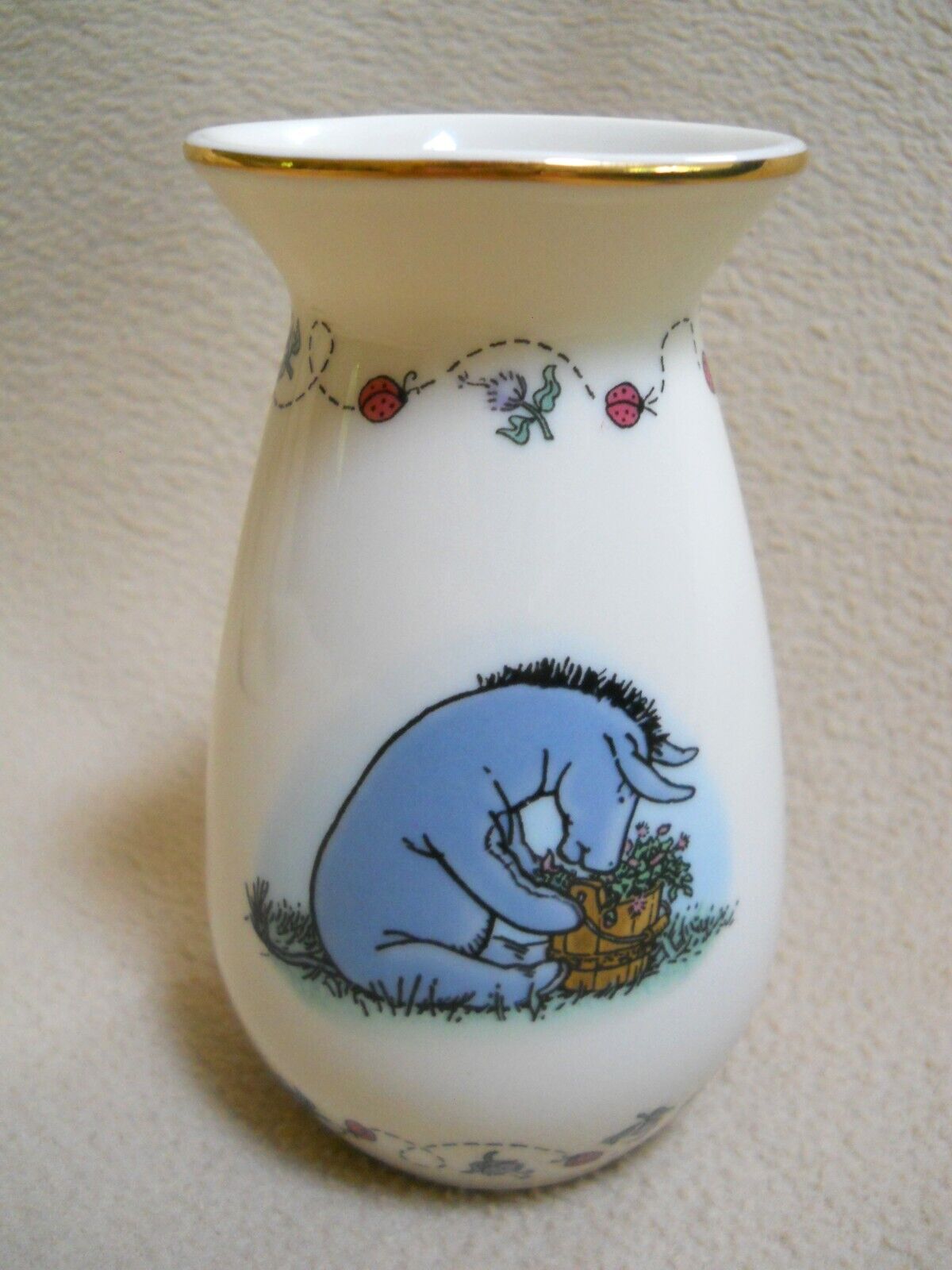 2002 Lenox Disney Eeyore Vase / Friendship in Bloom / Winnie the Pooh