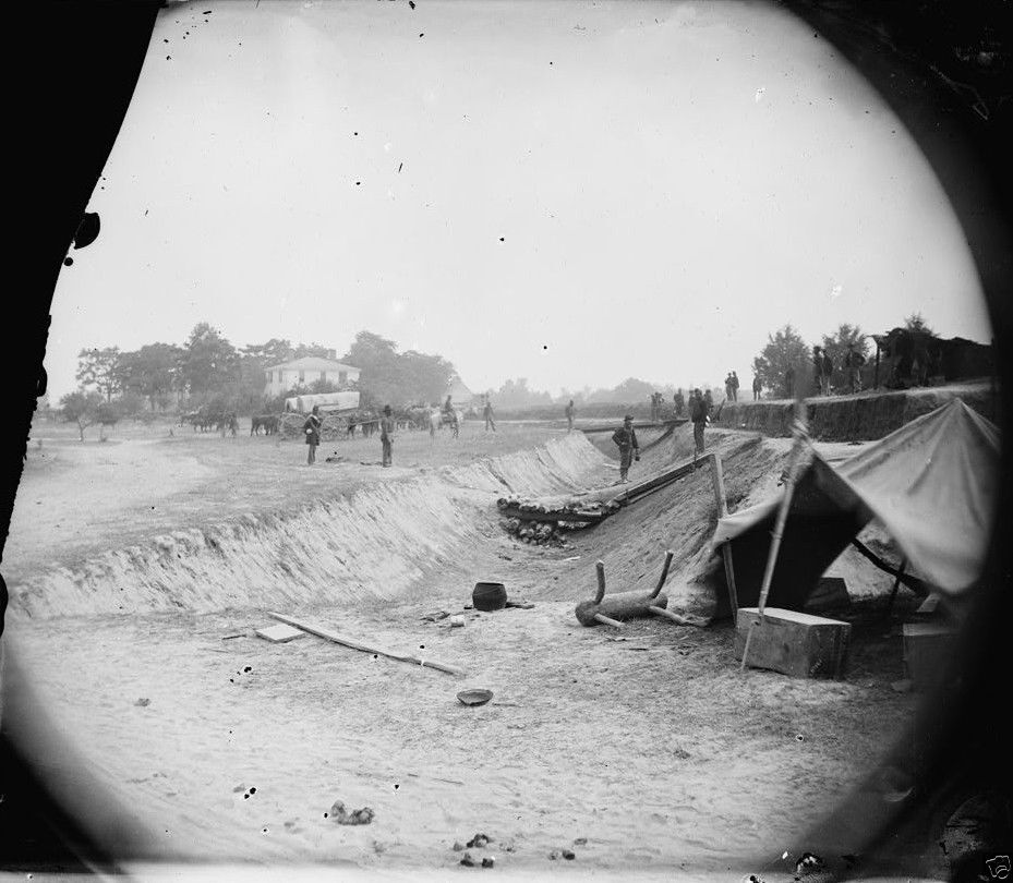 Confederate Redoubt Fortifications Petersburg, VA 1864 - 8x10 US Civil War Photo