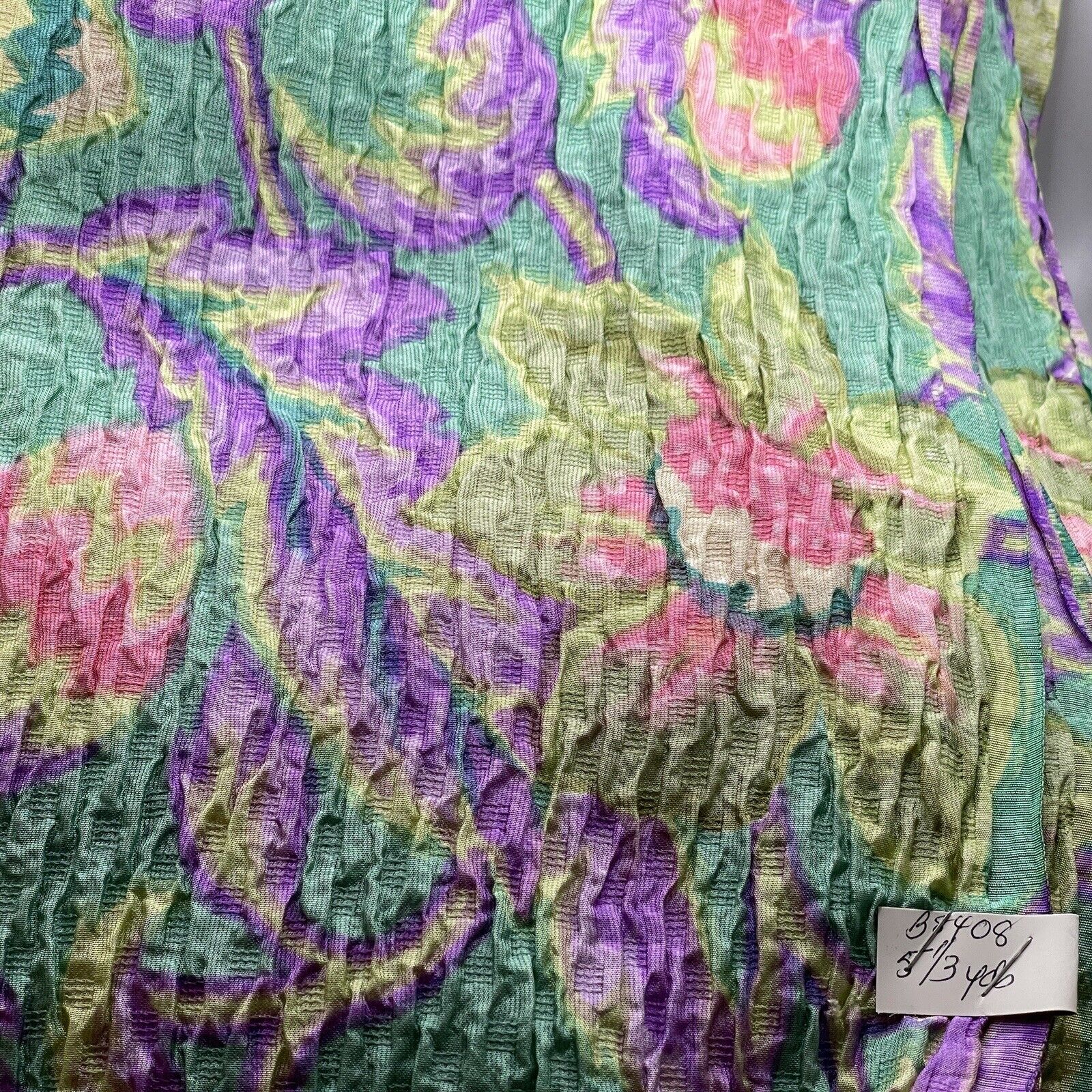 MOD Floral Plisse Seersucker Fabric Rayon? 5 1/3 Yards Vintage 