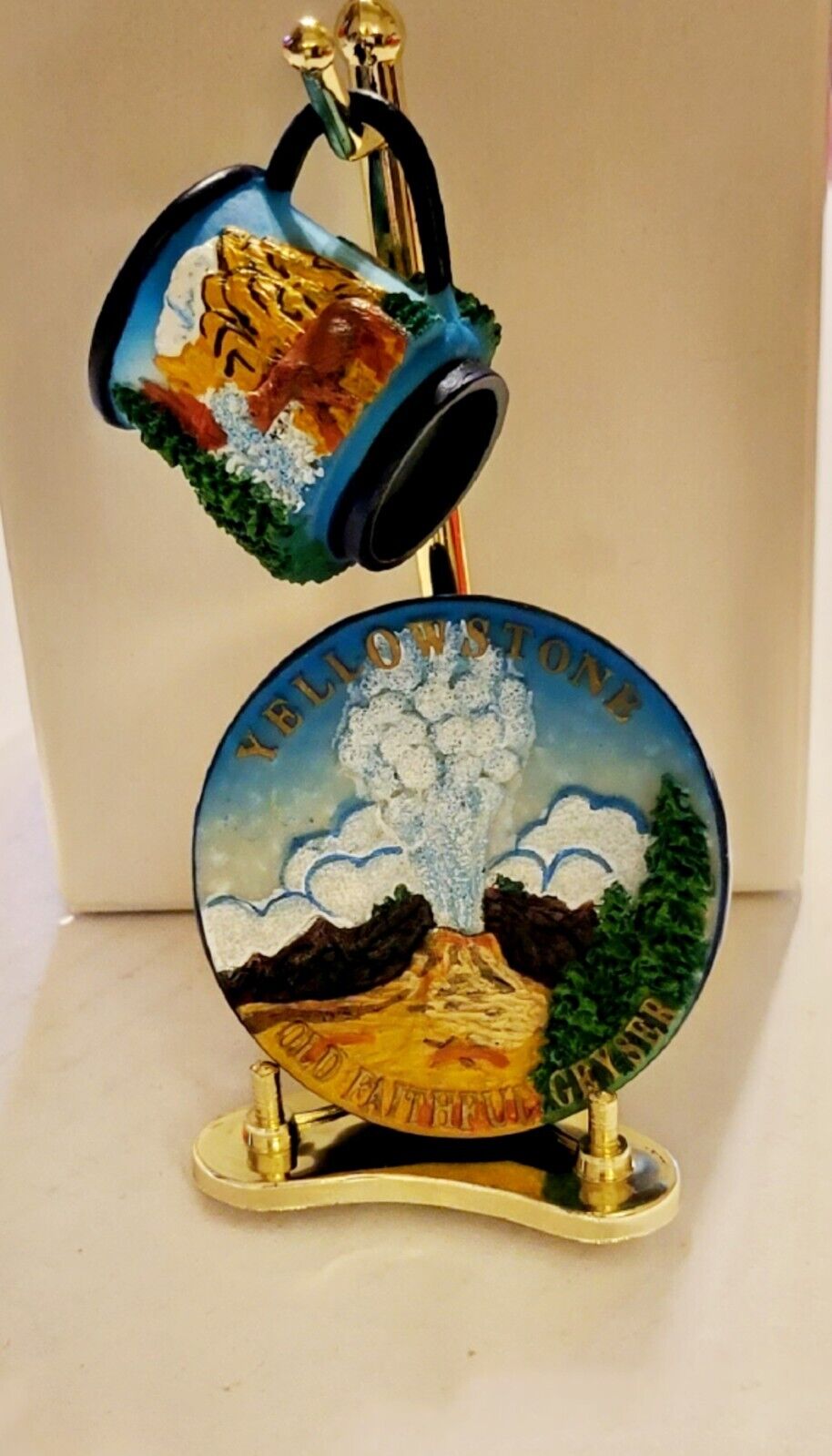 Yellowstone Miniature Souvenier Plate Set