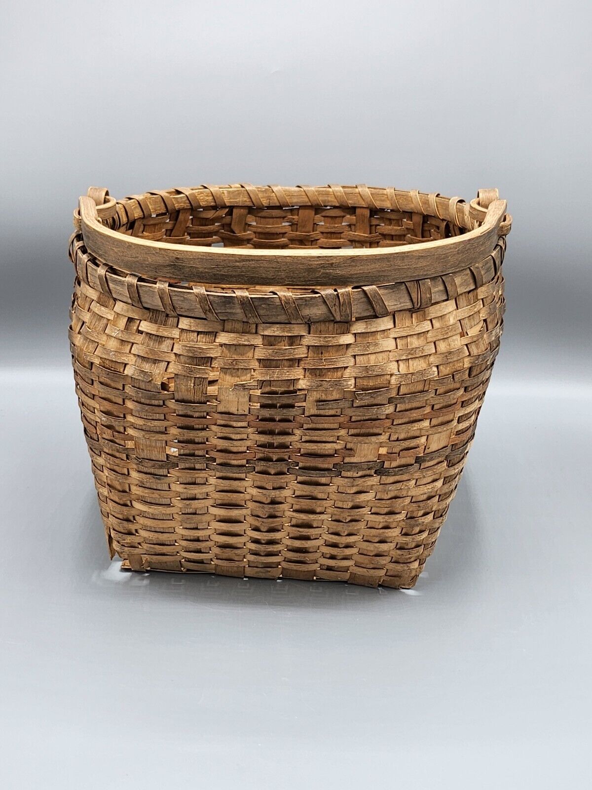 Ho-Chunk Basket Vintage