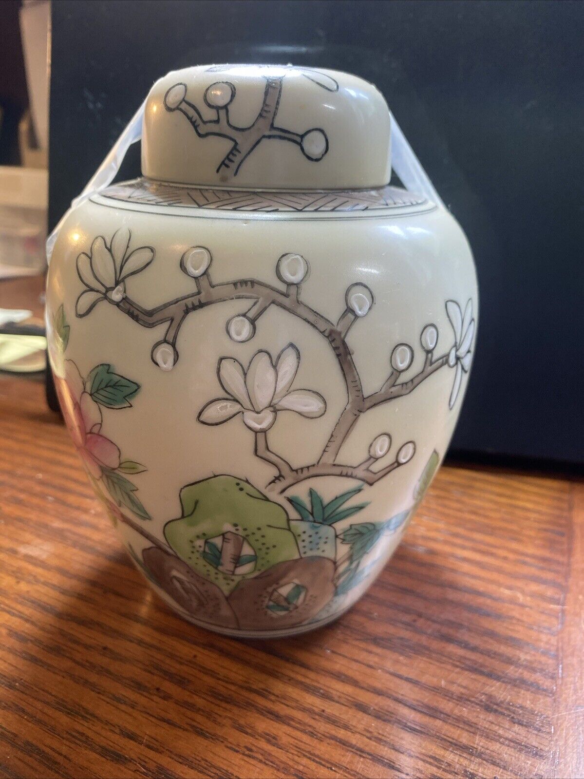 vintage floral ginger jar